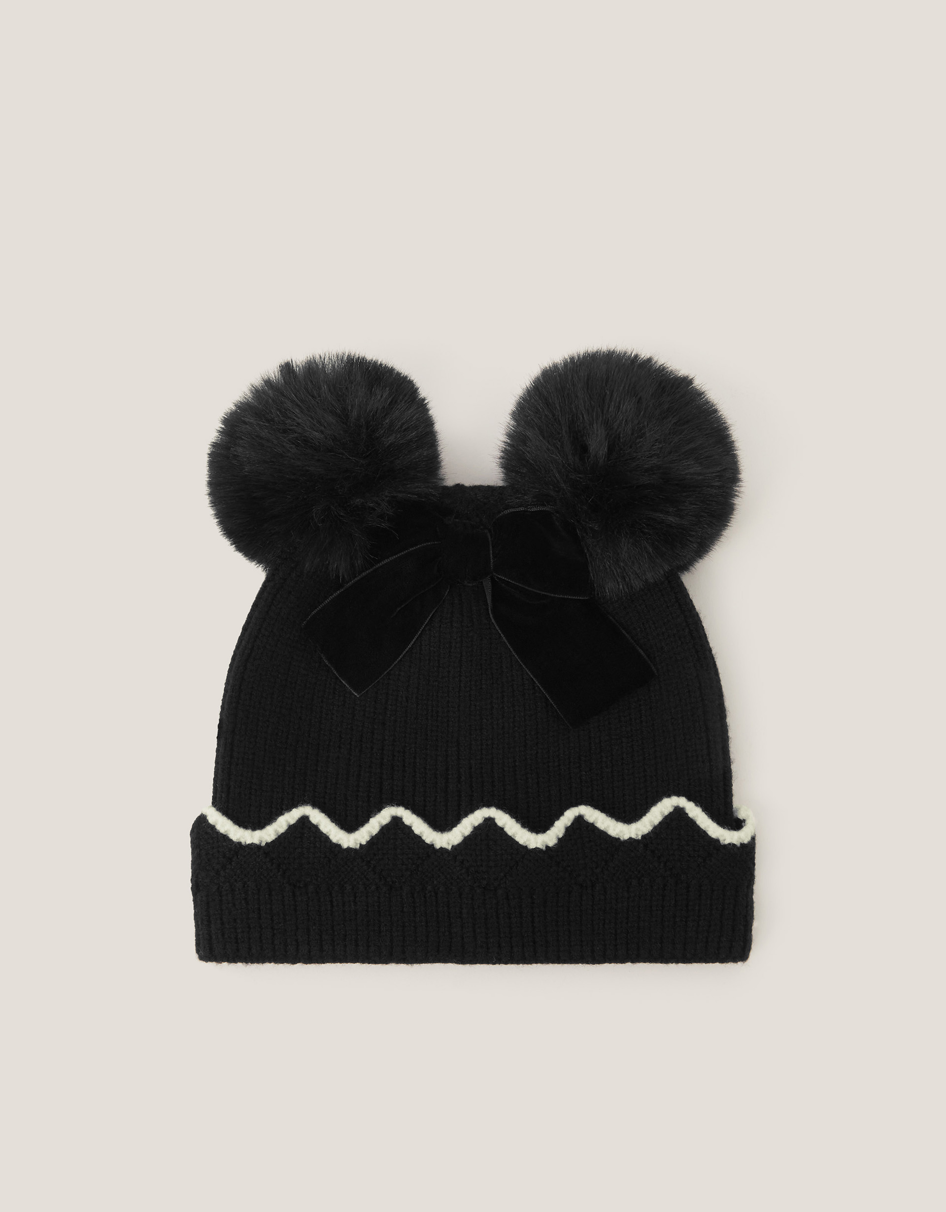 Scallop Bow Pom-Pom Beanie Hat Black Scallop Bow Pom-Pom Beanie Hat Black