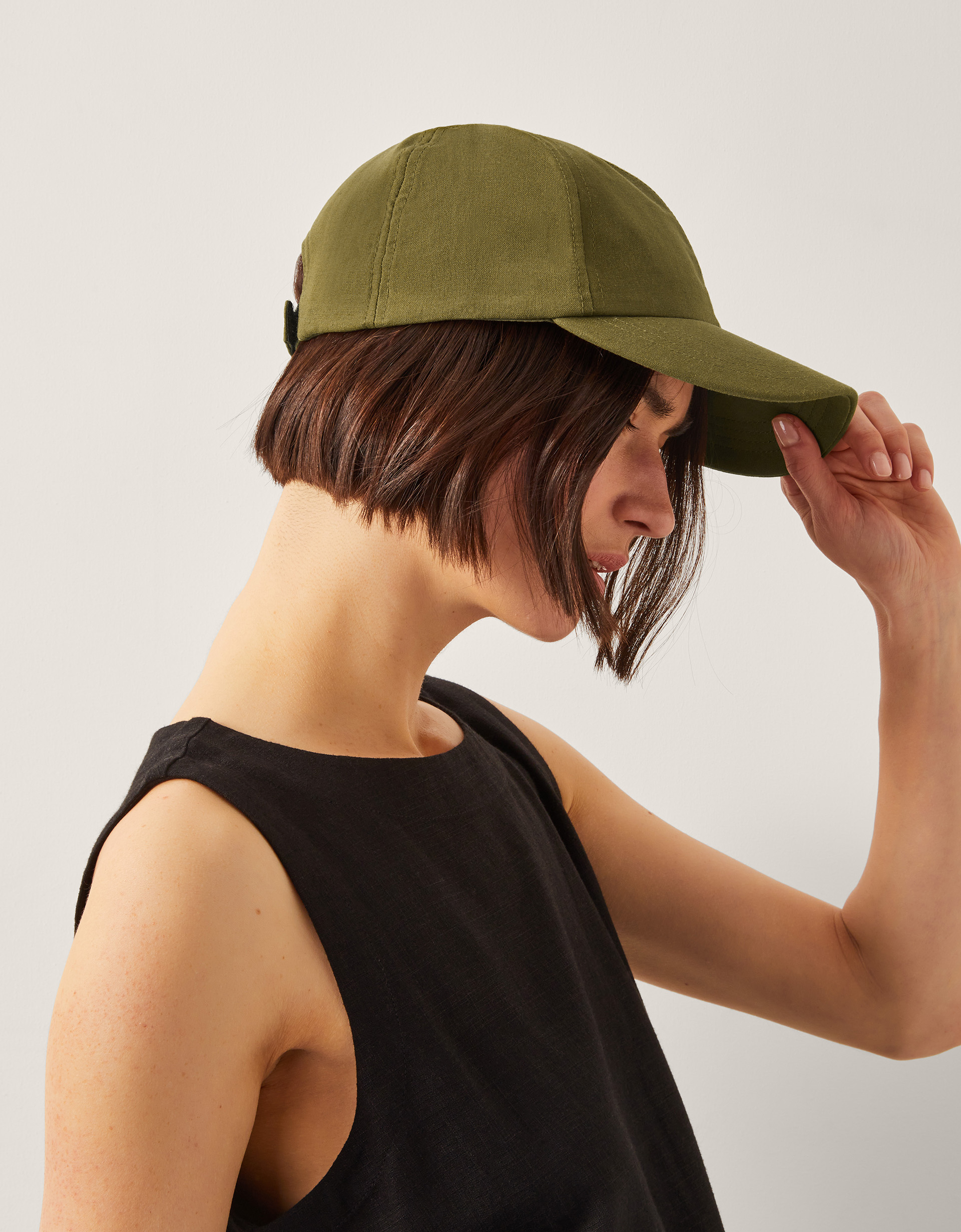Isha Linen Baseball Cap Green Isha Linen Baseball Cap Green