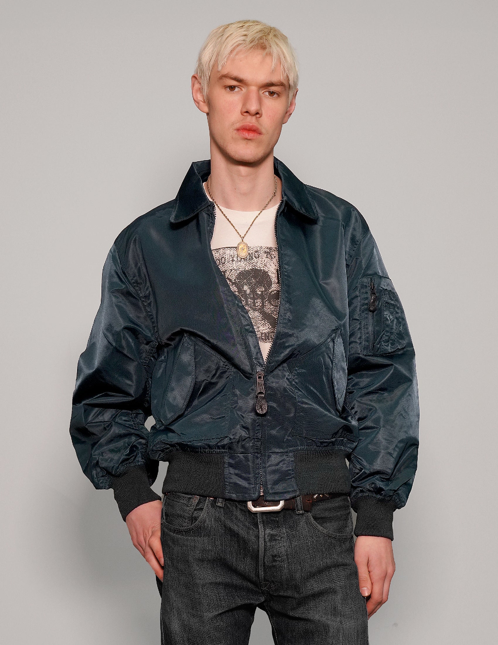 MA- Light Weight Collared Bomber Jacket in Navy – M With Logo