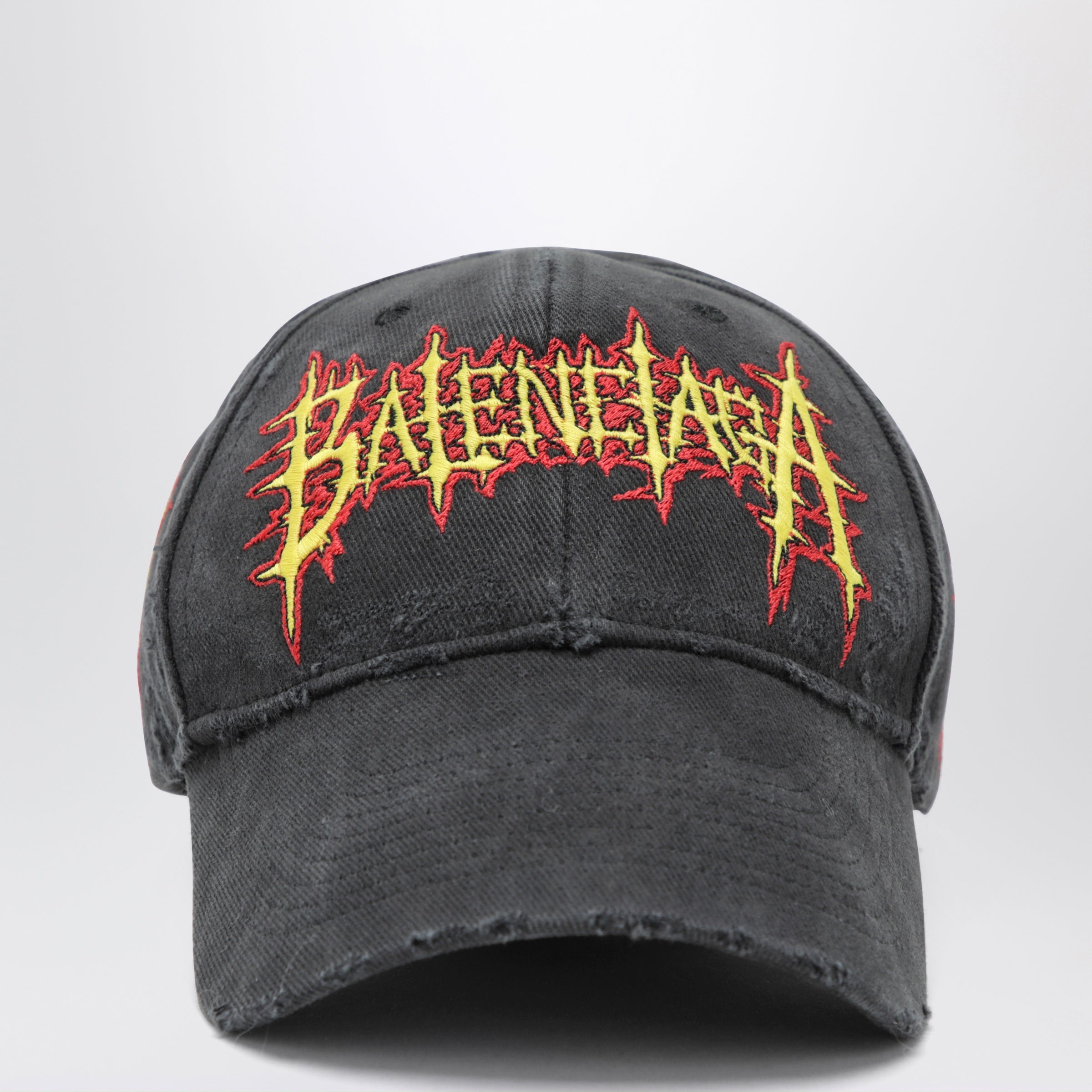 Sacré Caur cotton drill baseball cap in faded black Sacré Caur cotton drill baseball cap in faded black