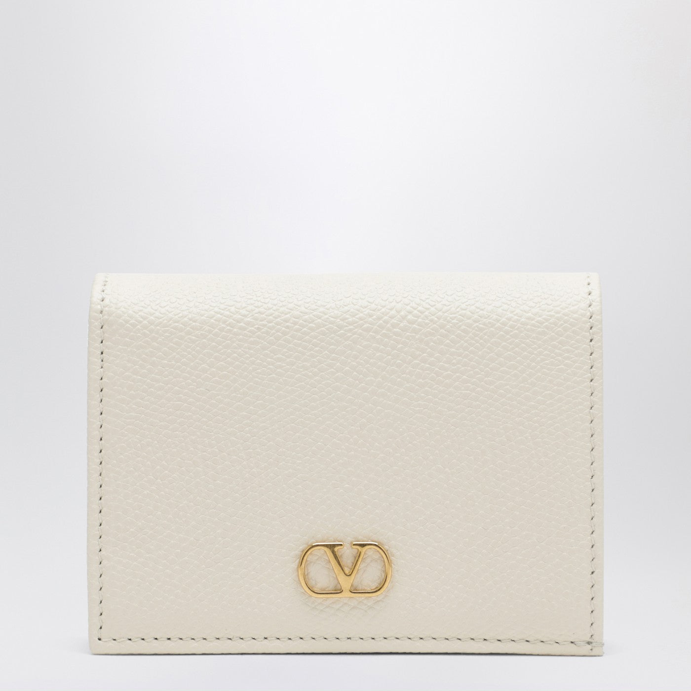 VLogo Signature ivory leather wallet VLogo Signature ivory leather wallet