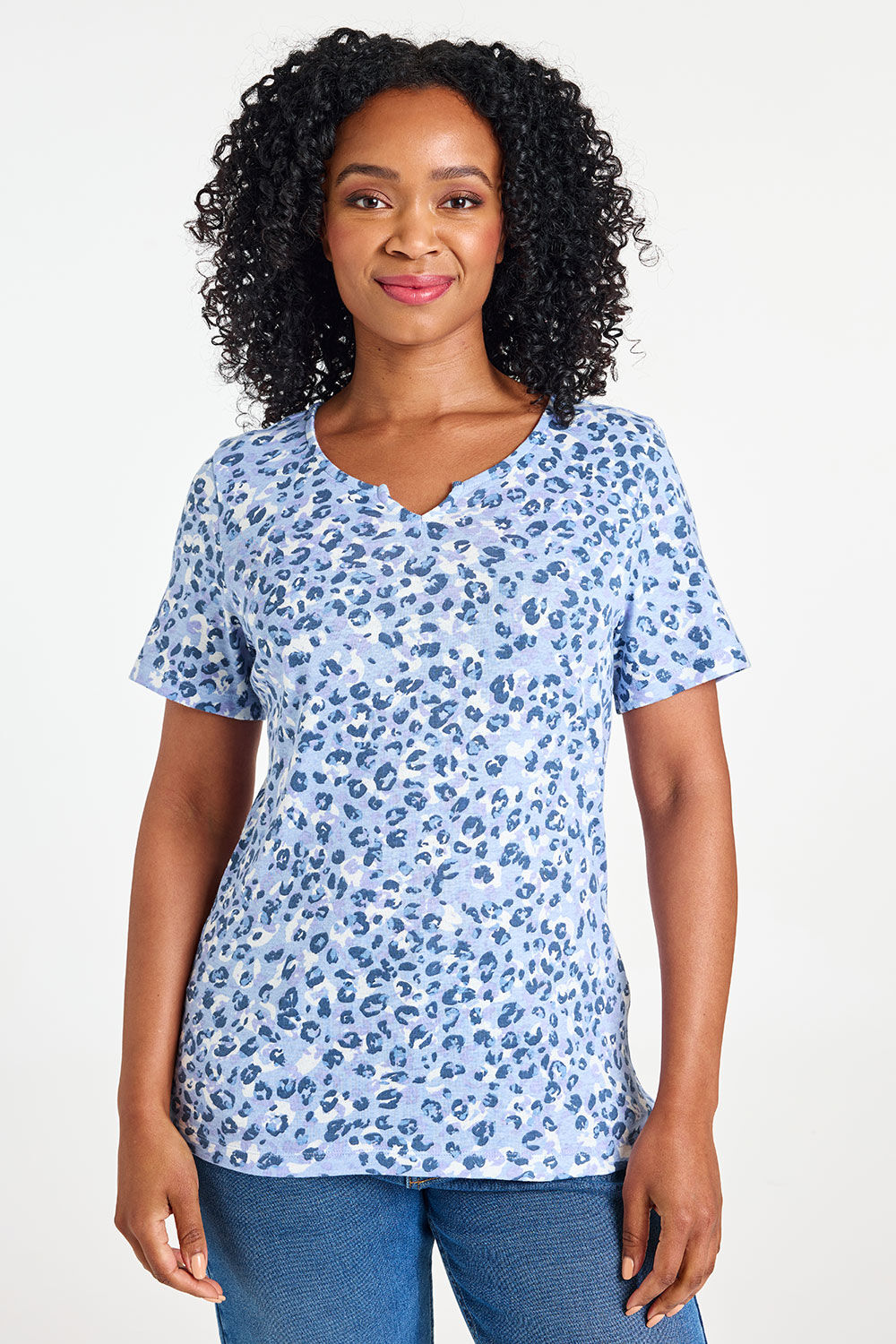 Bonmarche Bluewhite Animal Print Slim Fit shirt, Size: Bonmarche Bluewhite Animal Print Slim Fit shirt, Size:
