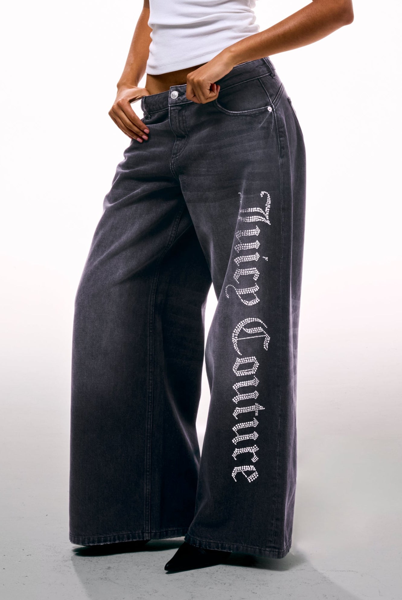 WASHED BLACK DIAMANTÉ WIDE LEG JEANS – W Black