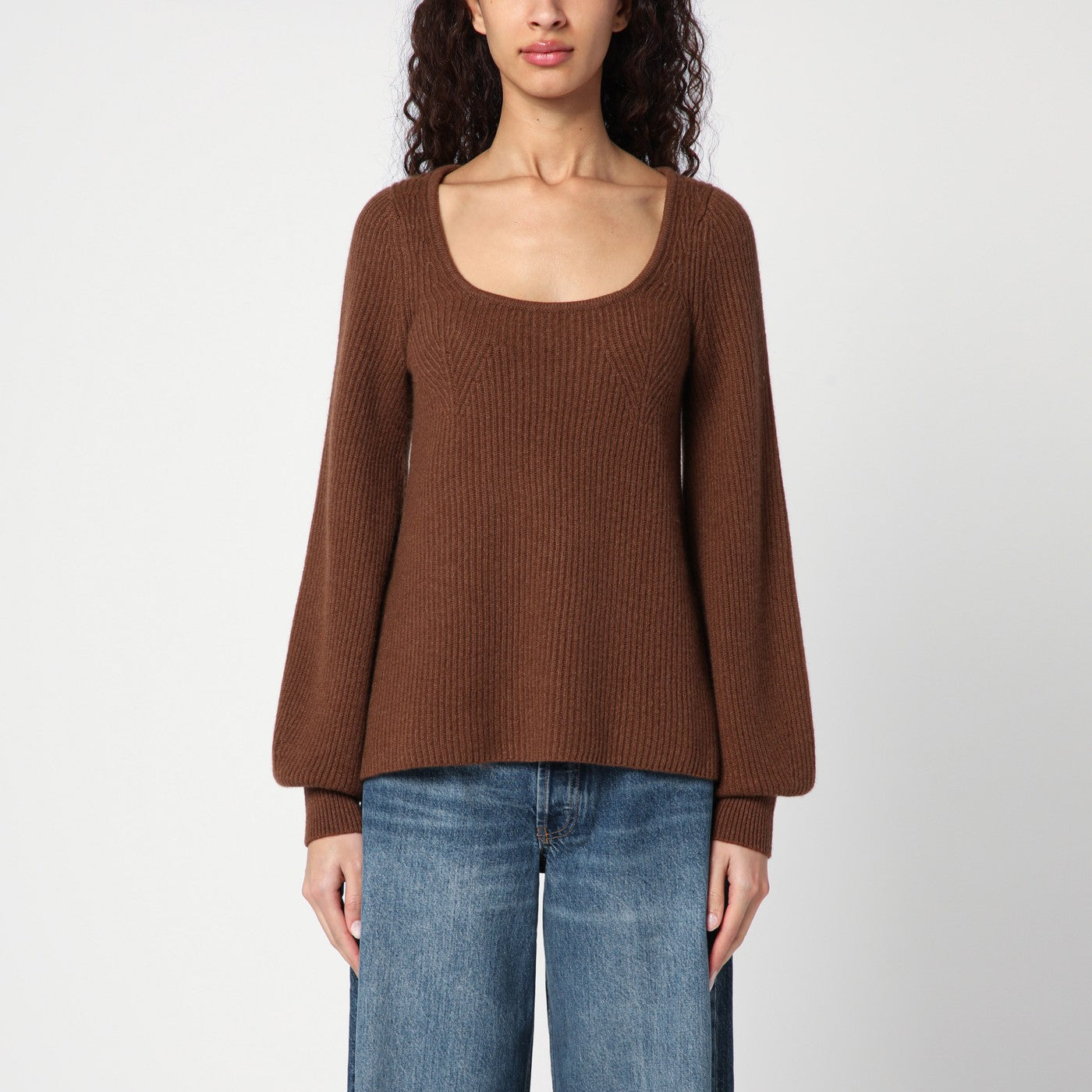Brown ribbed cashmere jumper