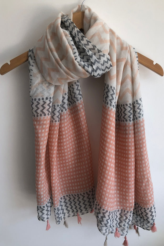 Louche Newton Geometric Print Scarf With Tassel – One Size NavyPinkOff White Louche Newton Geometric Print Scarf With Tassel – One Size NavyPinkOff White