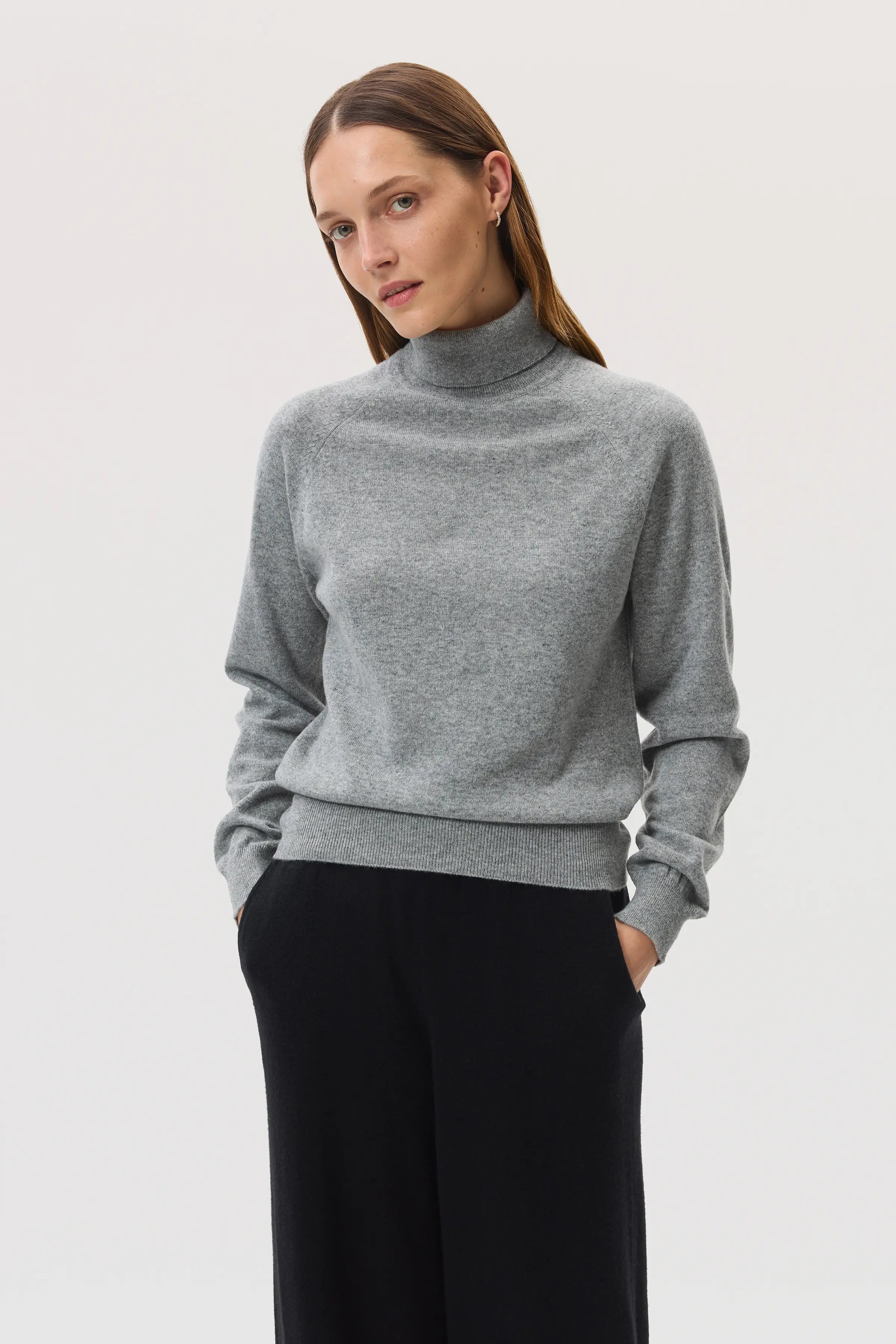 Classic Light Grey Cashmere Roll Neck Jumper Classic Light Grey Cashmere Roll Neck Jumper