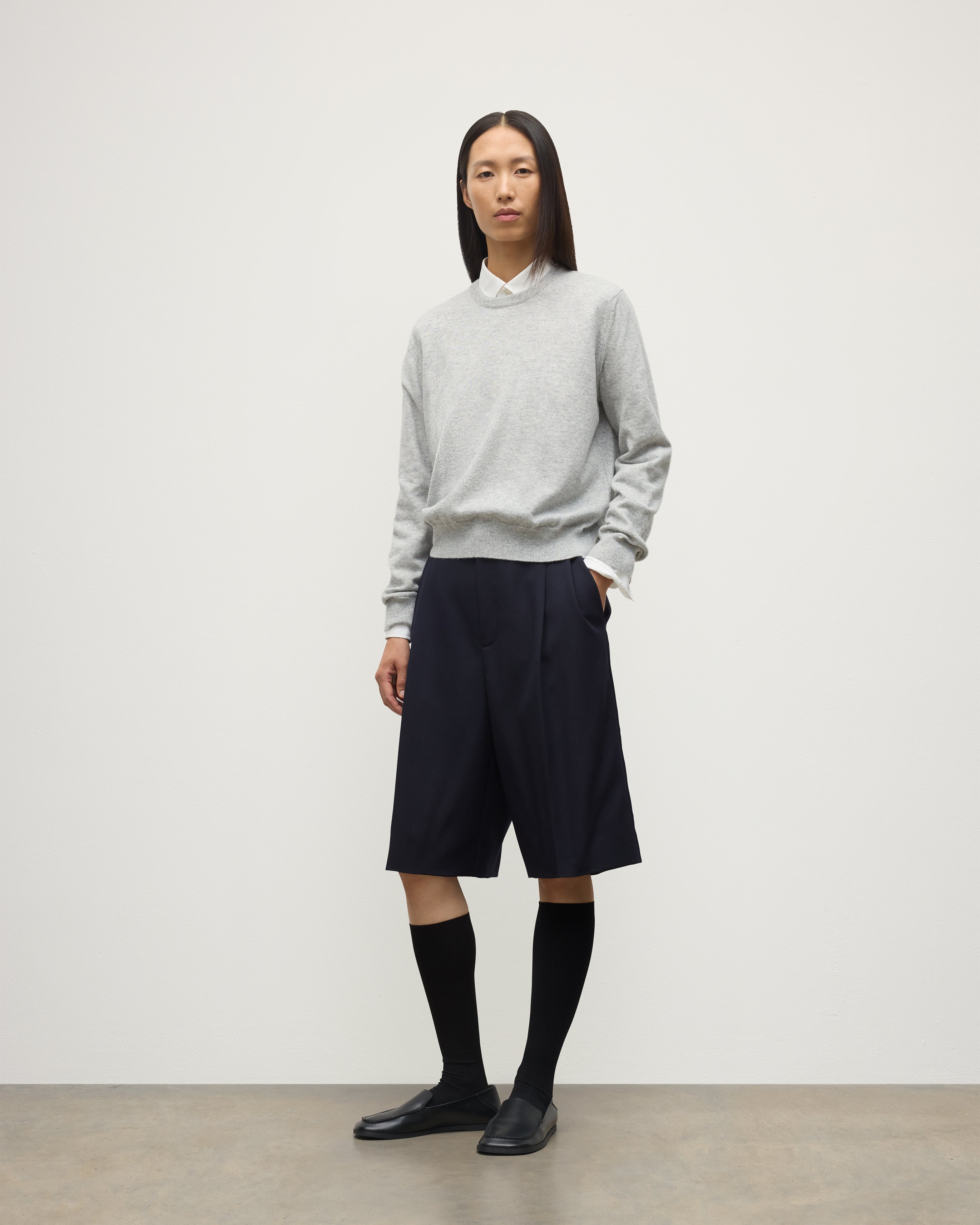 Lunan Pale Grey Classic Cashmere Crew Jumper Lunan Pale Grey Classic Cashmere Crew Jumper
