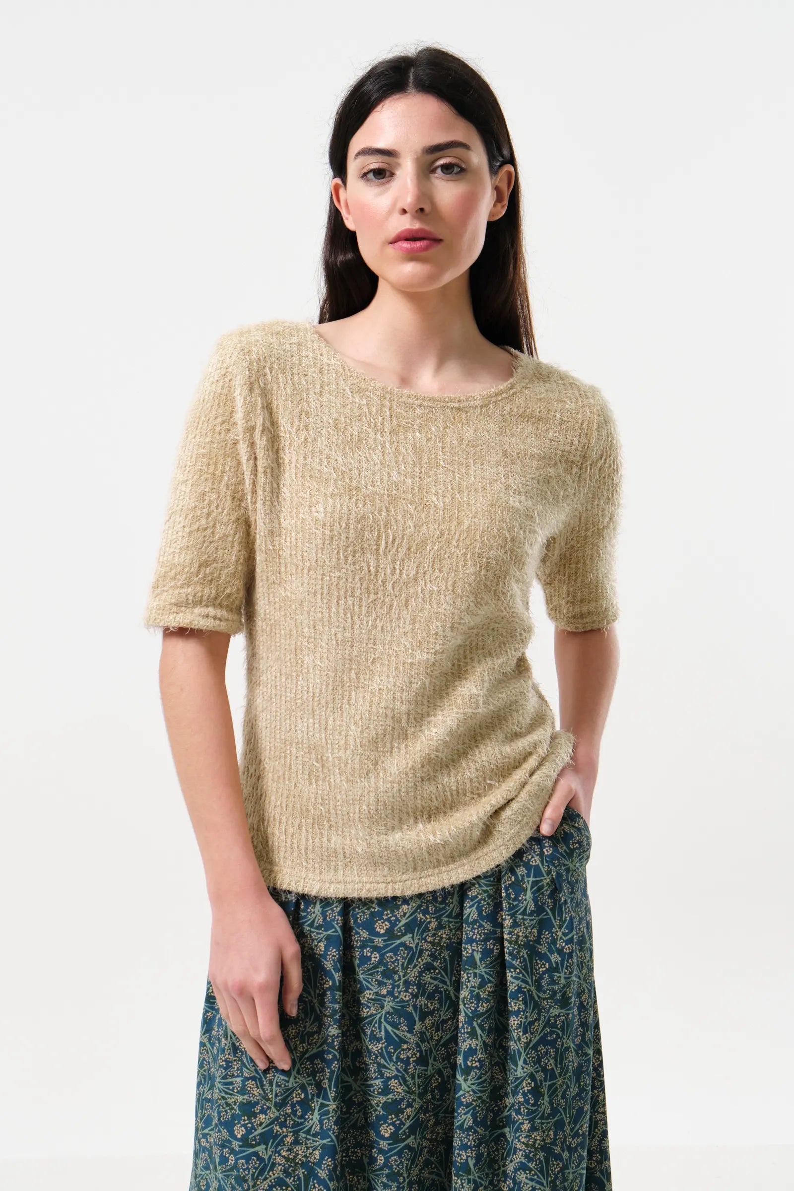 Laureen Eyelash Rib Short Sleeve Jumper – Beige Laureen Eyelash Rib Short Sleeve Jumper – Beige