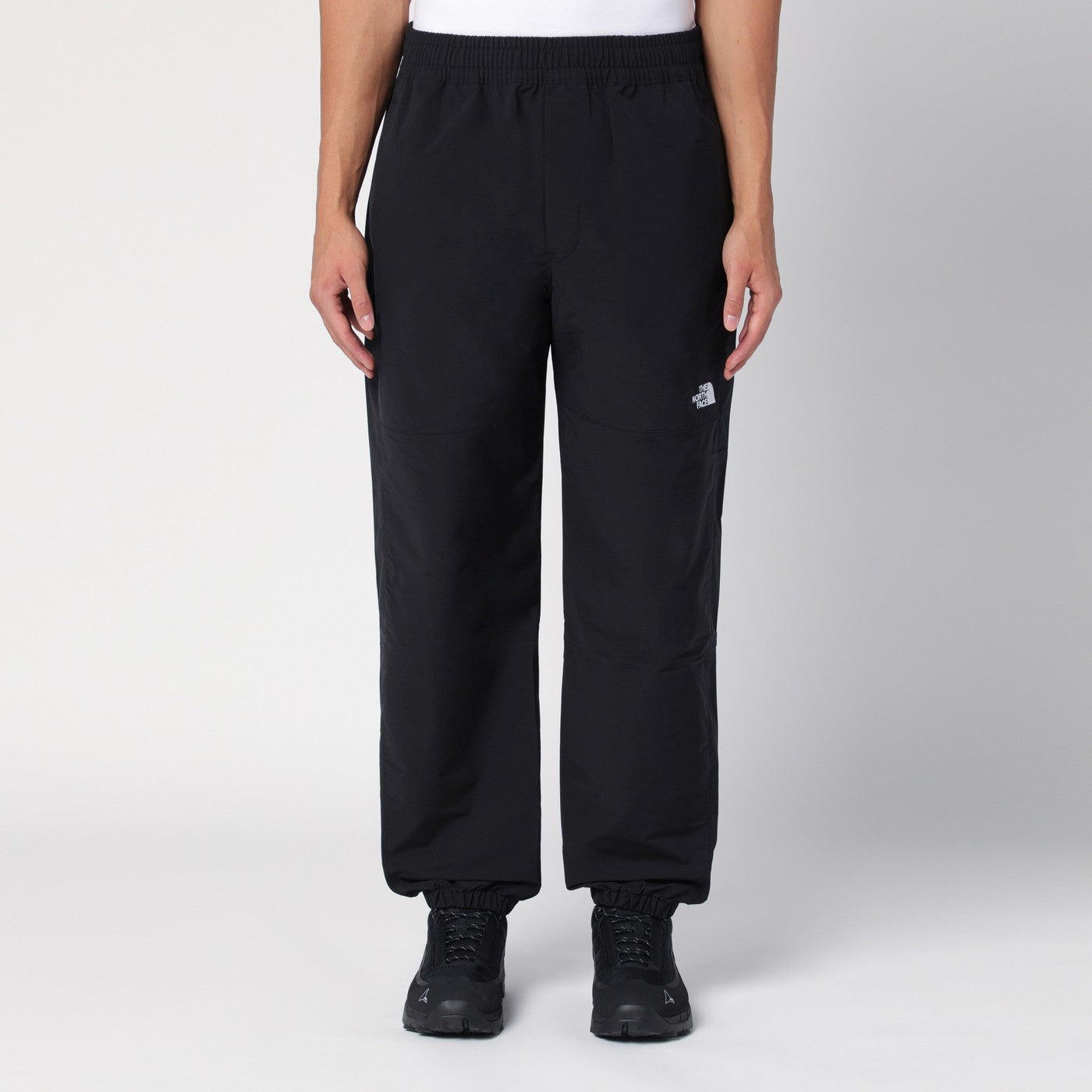 Black jogging trousers Black jogging trousers