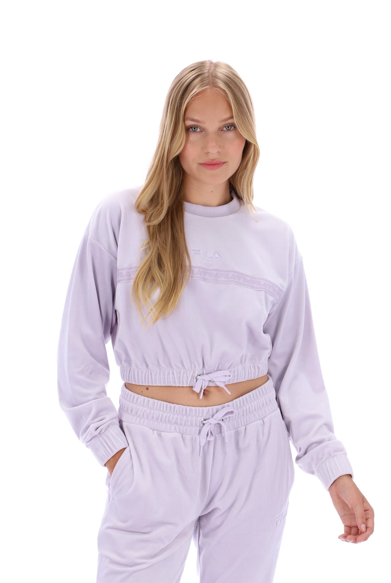 Quinn Cropped Sweatshirt – Quinn Cropped Sweatshirt –