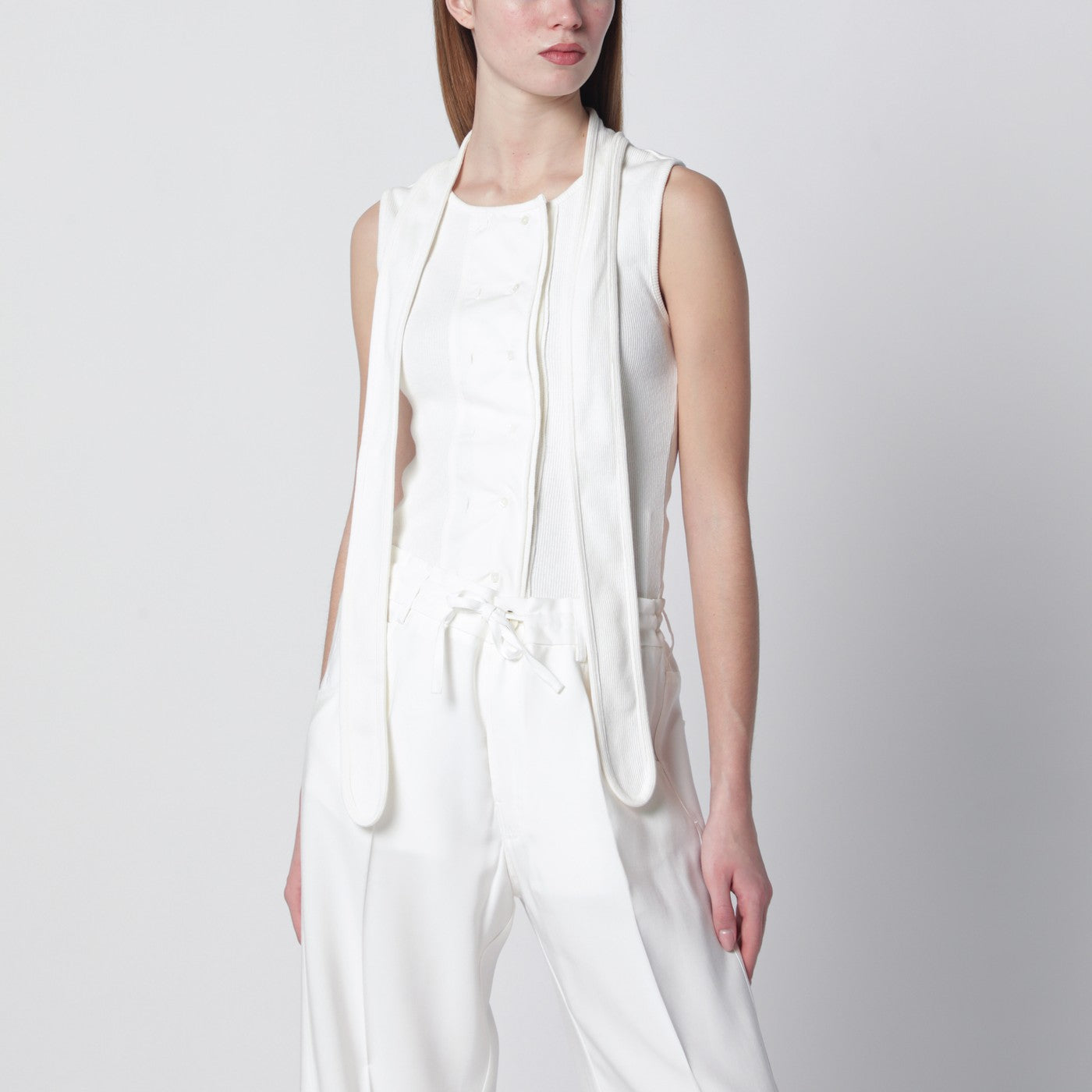 Milk-colored asymmetrical tank top with scarf Milk-colored asymmetrical tank top with scarf