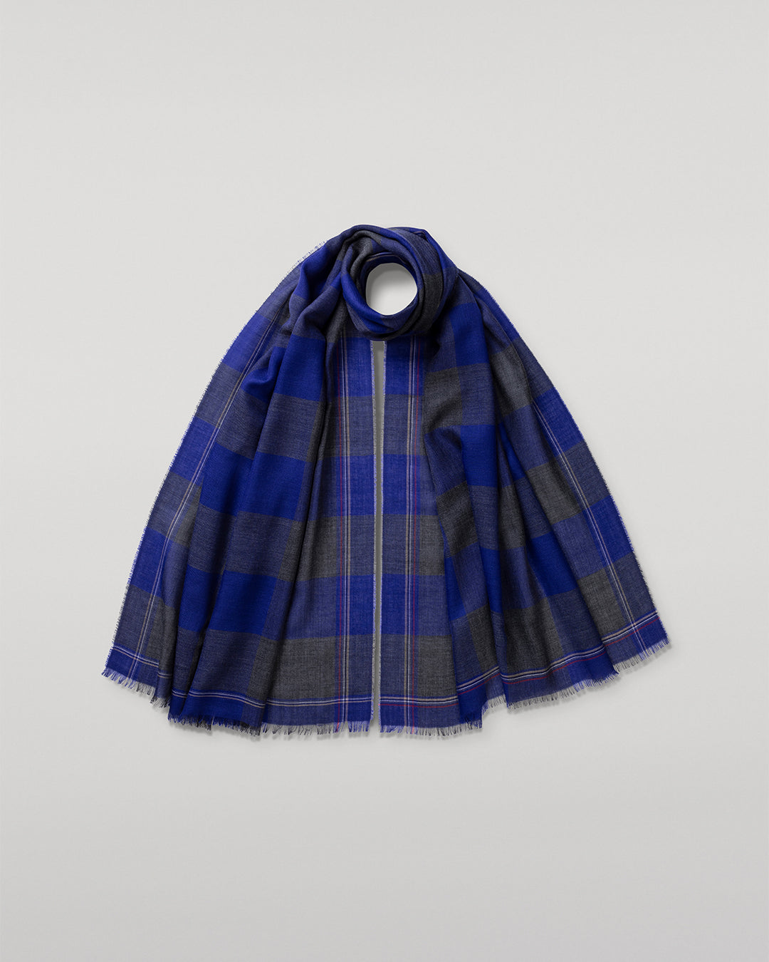 Carnbee Large Gingham Navy Cashmere Scarf Carnbee Large Gingham Navy Cashmere Scarf