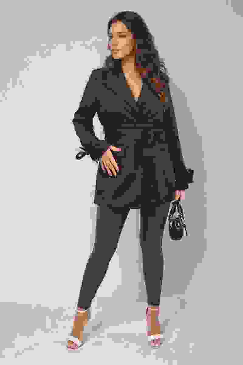Collared Long Sleeve V-Neck Belted Blazer Jacket – Black ML Collared Long Sleeve V-Neck Belted Blazer Jacket – Black ML