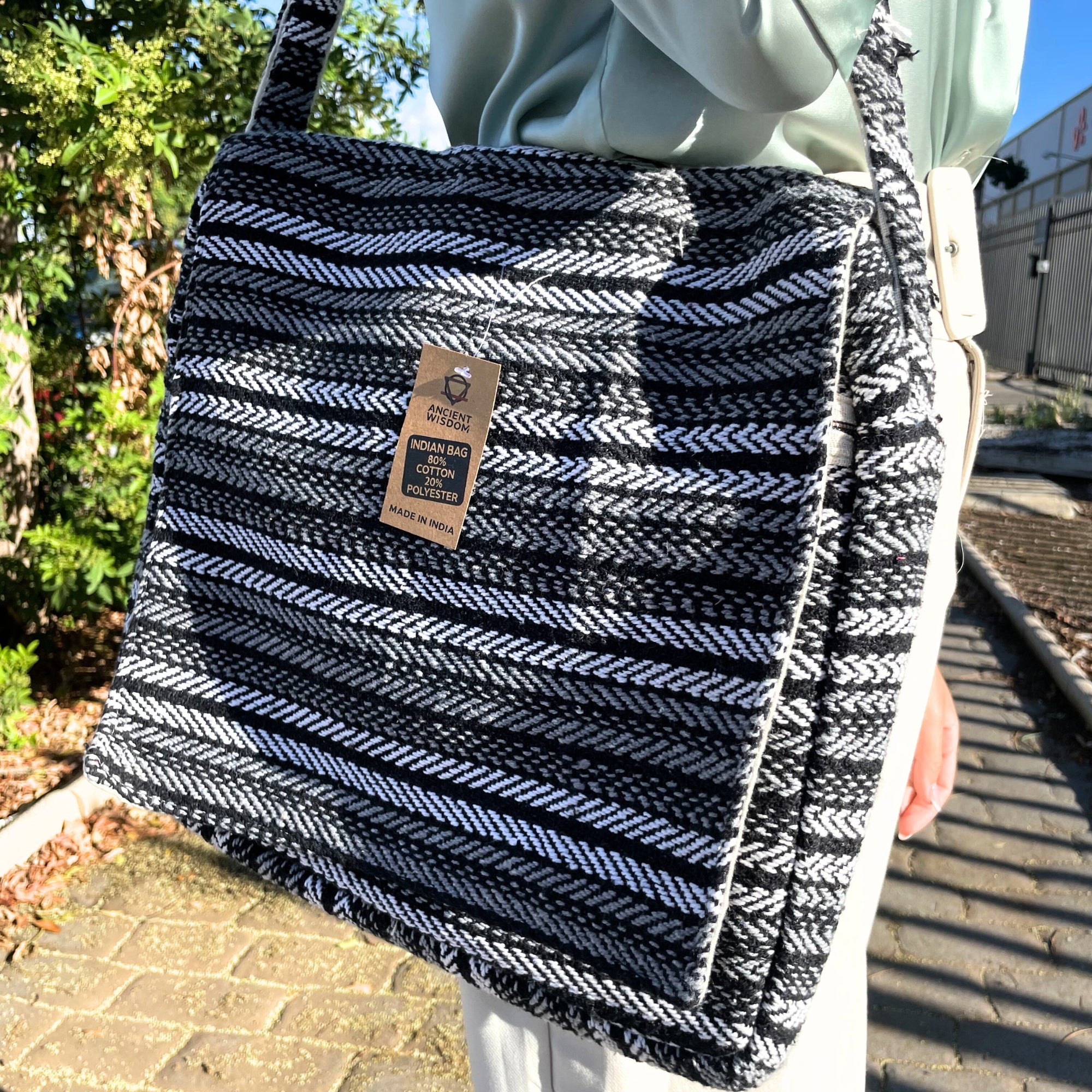 Laptop Bag Soft Grey Strips Banjar Laptop Bag Soft Grey Strips Banjar
