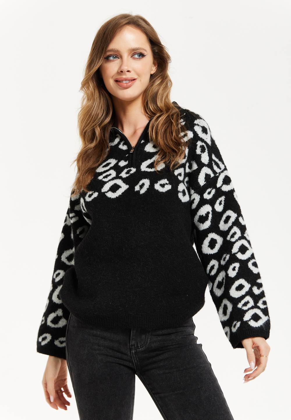 Liquorish Black And White Jacquard Animal Pattern Jumper With Zip Front Liquorish Black And White Jacquard Animal Pattern Jumper With Zip Front