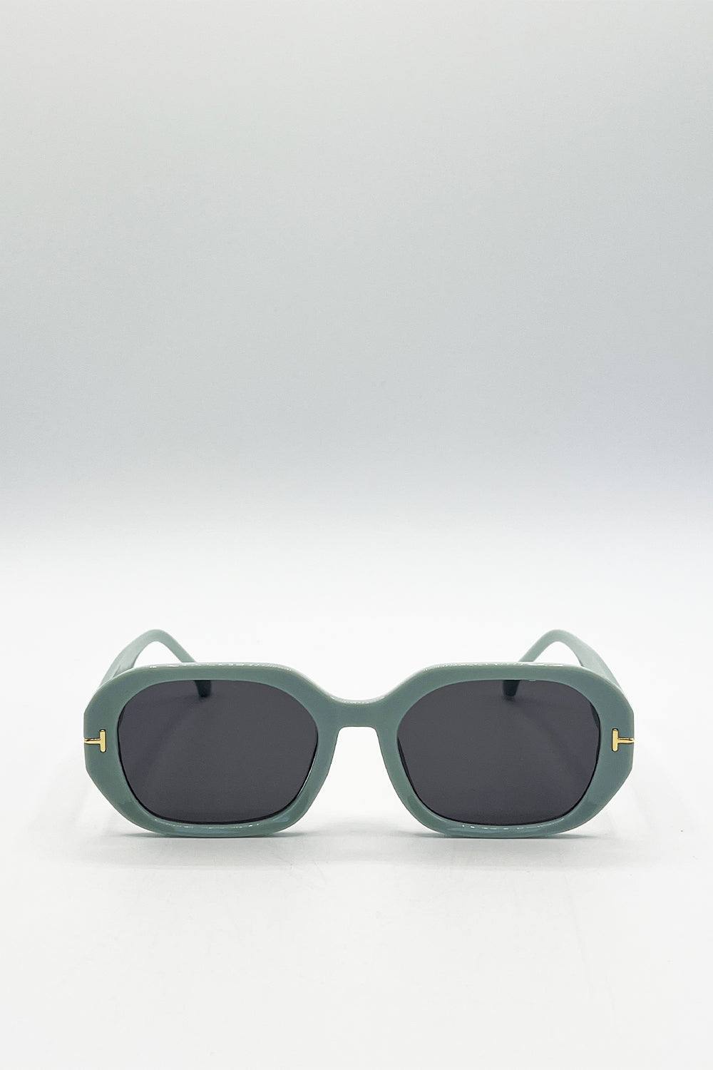 Svnx Oval Sunglasses With Wide Arm In Mint Svnx Oval Sunglasses With Wide Arm In Mint