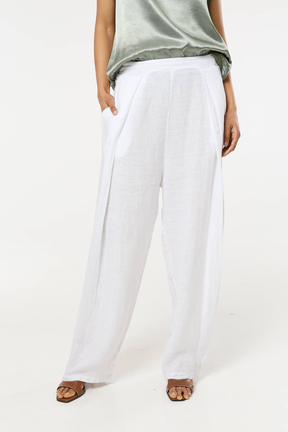 Liquorish White Relaxed Fit Trousers Liquorish White Relaxed Fit Trousers