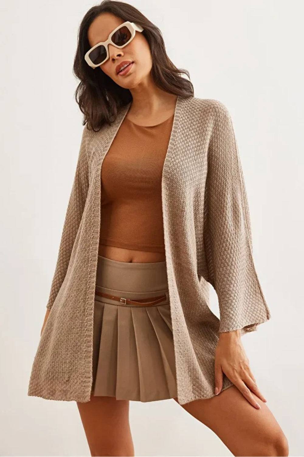 Hoxton Gal Regular Fit Batwing Sleeve Open Front Knit Cardigan In Stone Hoxton Gal Regular Fit Batwing Sleeve Open Front Knit Cardigan In Stone