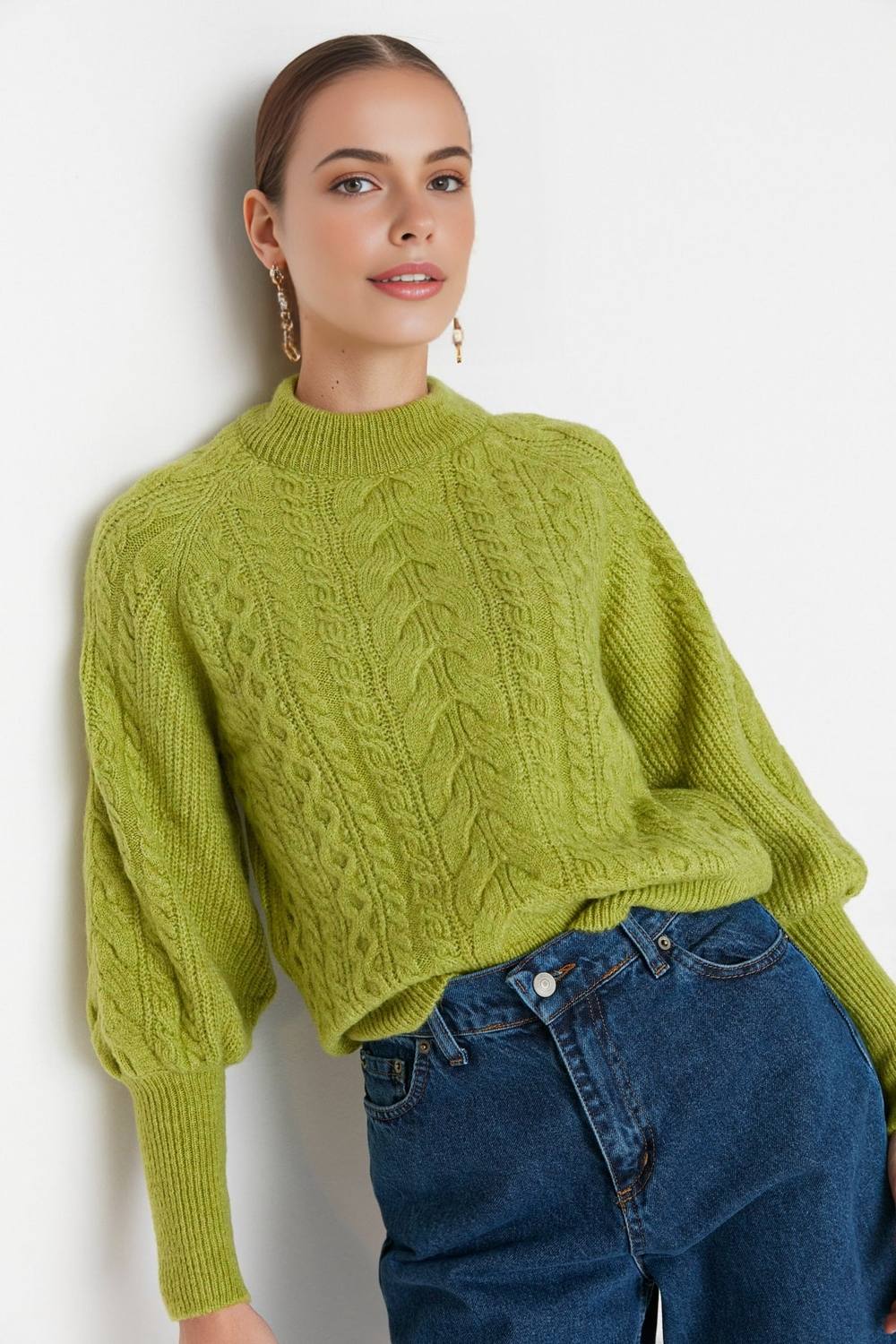 Wovcor Textured Cable Knit Jumper With Puff Sleeves In Green Wovcor Textured Cable Knit Jumper With Puff Sleeves In Green