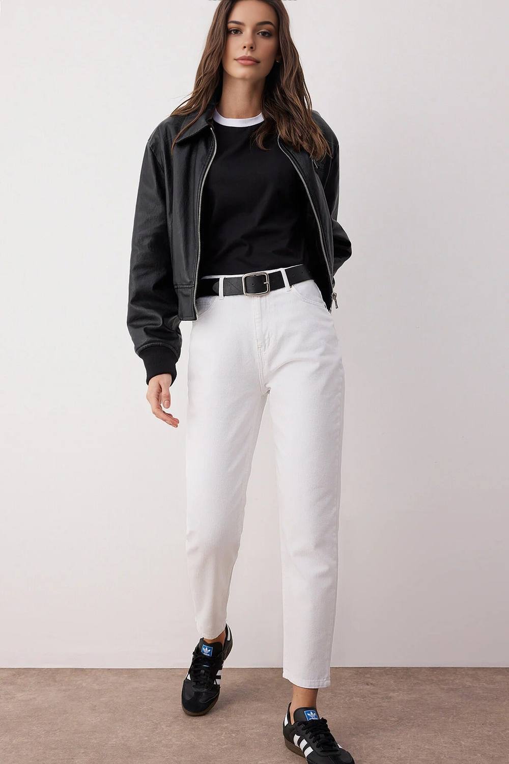 Wovcor High Waist Mom Jeans In White Wovcor High Waist Mom Jeans In White