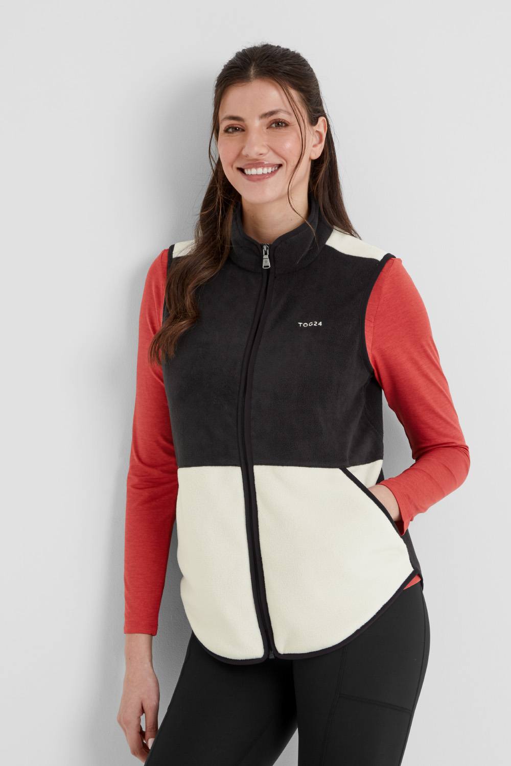 Tog ‘fordley’ Microfleece Gilet In Black Tog ‘fordley’ Microfleece Gilet In Black