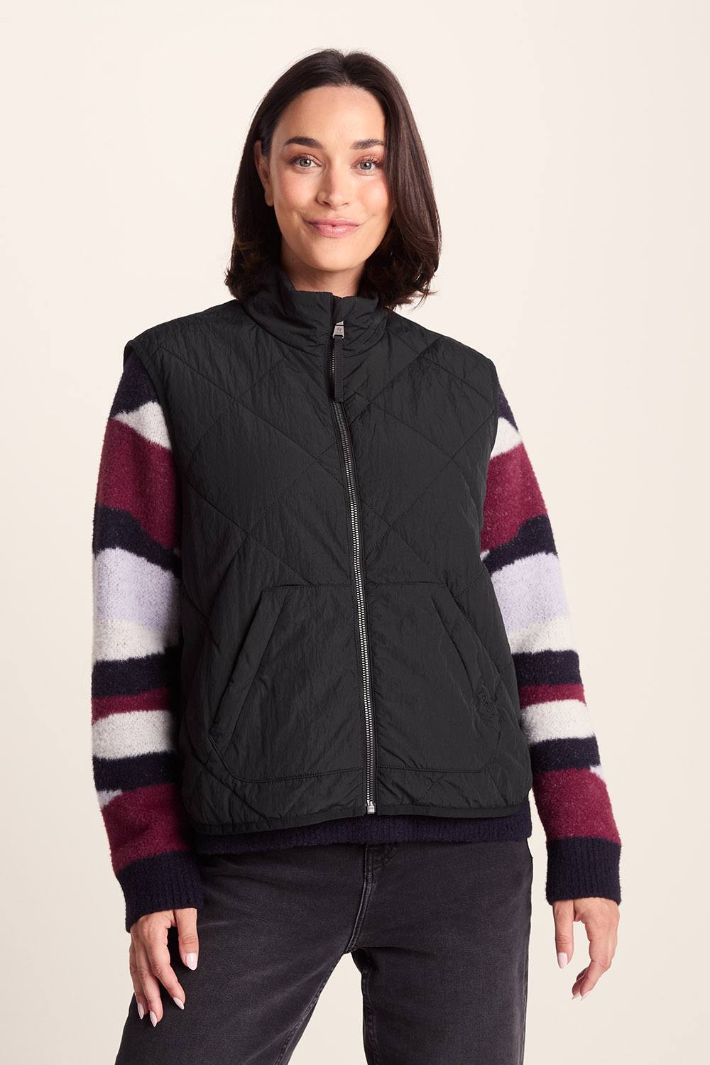 Tog ‘juni’ Gilet In Black Tog ‘juni’ Gilet In Black