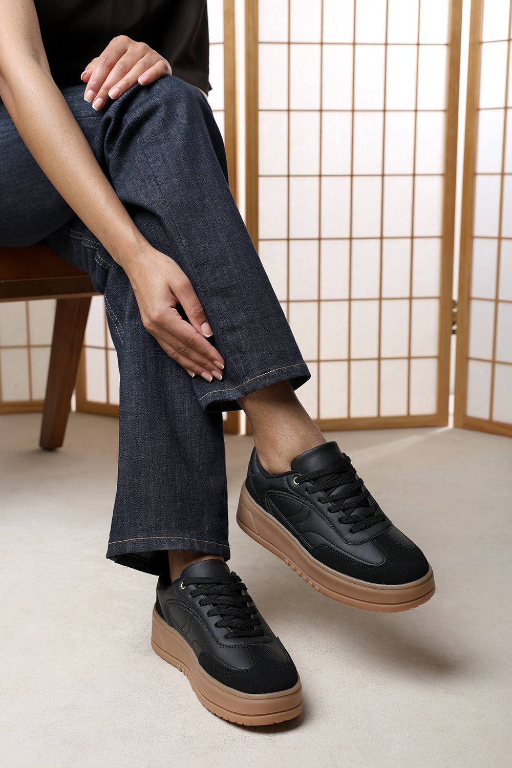 Where’s That From ‘elvena’ Platform Lace Up Classic Trainer In Black Where’s That From ‘elvena’ Platform Lace Up Classic Trainer In Black