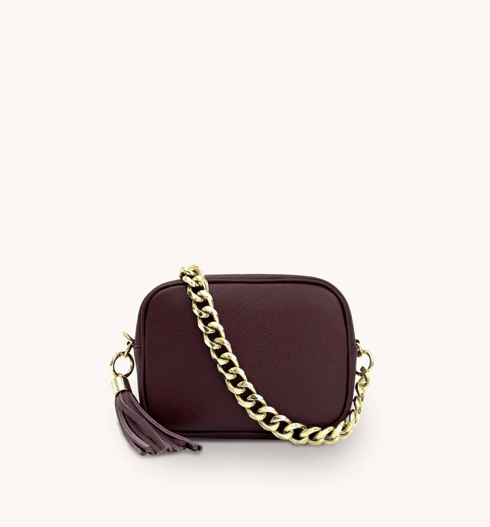 Apatchy London Leather Crossbody Bag With Gold Chain Shoulder Strap In Burgundy Apatchy London Leather Crossbody Bag With Gold Chain Shoulder Strap In Burgundy
