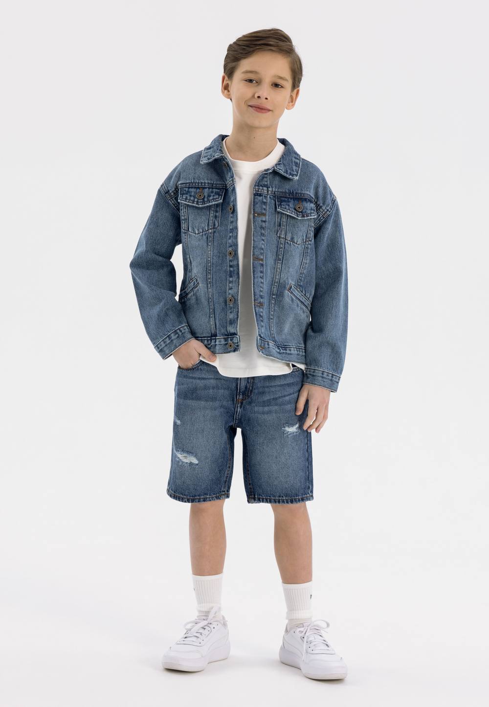Minoti Classic Light Blue Denim Jacket Minoti Classic Light Blue Denim Jacket