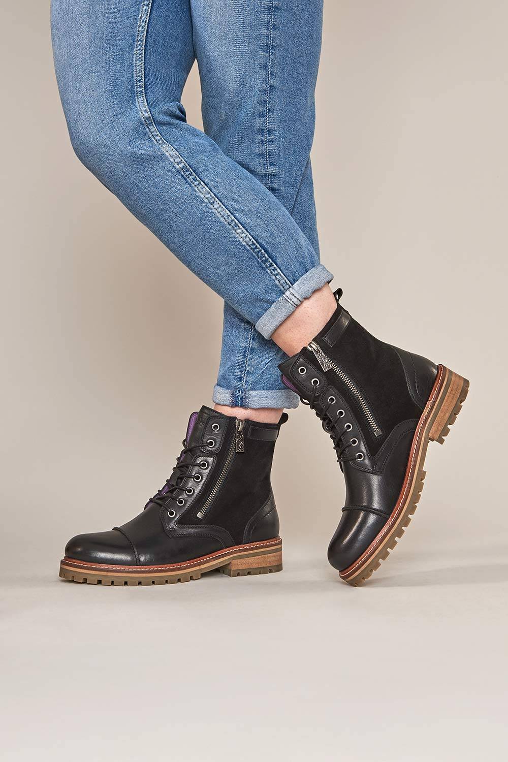 Moshulu ‘bardsey ‘ Ladies Leather Biker Boots In Black Moshulu ‘bardsey ‘ Ladies Leather Biker Boots In Black