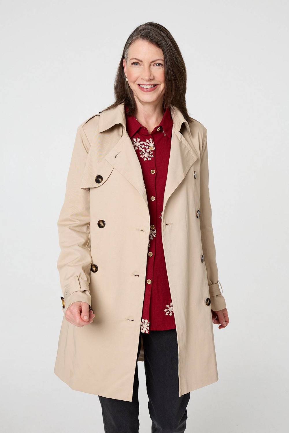 Izabel London Relaxed Double-Breasted Trench Coat In Beige Izabel London Relaxed Double-Breasted Trench Coat In Beige