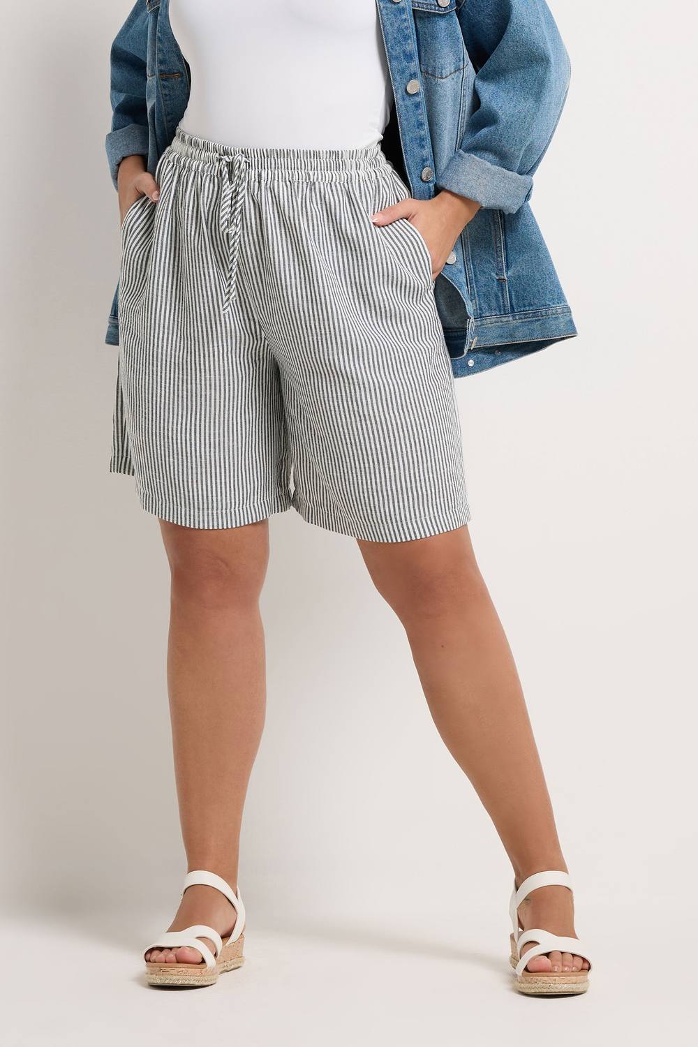 Yours Stripe Linen Look Shorts In Light Grey Yours Stripe Linen Look Shorts In Light Grey