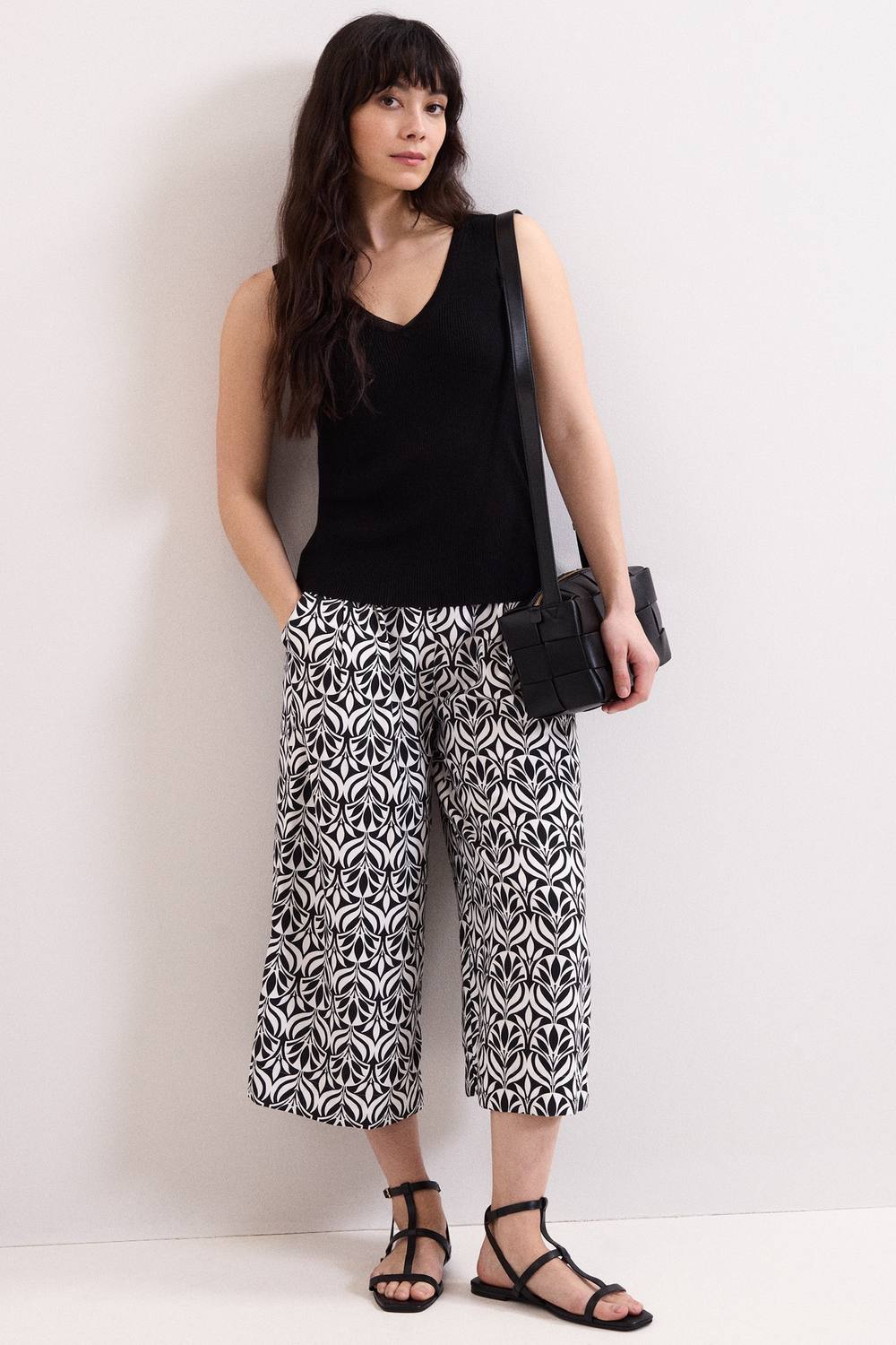 Phase Eight Josie High Waisted Culotte Trousers In Black Phase Eight Josie High Waisted Culotte Trousers In Black