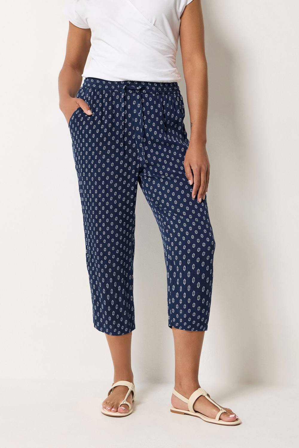 M&co Dobby Cropped Trousers In Mid Navy M&co Dobby Cropped Trousers In Mid Navy