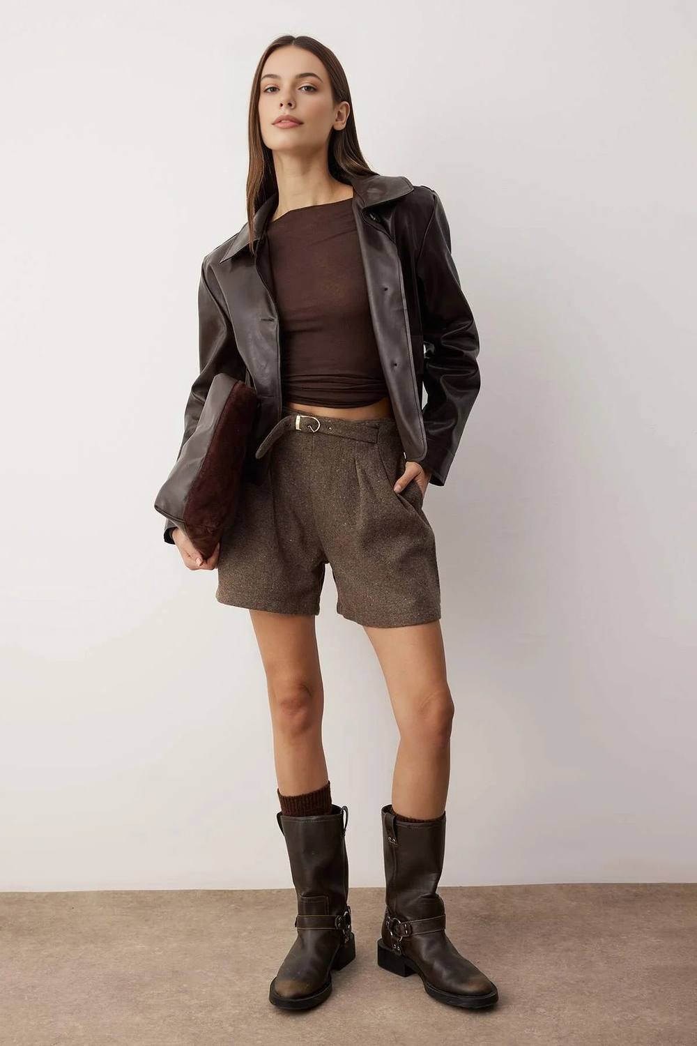 Wovcor Belted Woven Shorts With Buckle Detail In Brown Wovcor Belted Woven Shorts With Buckle Detail In Brown