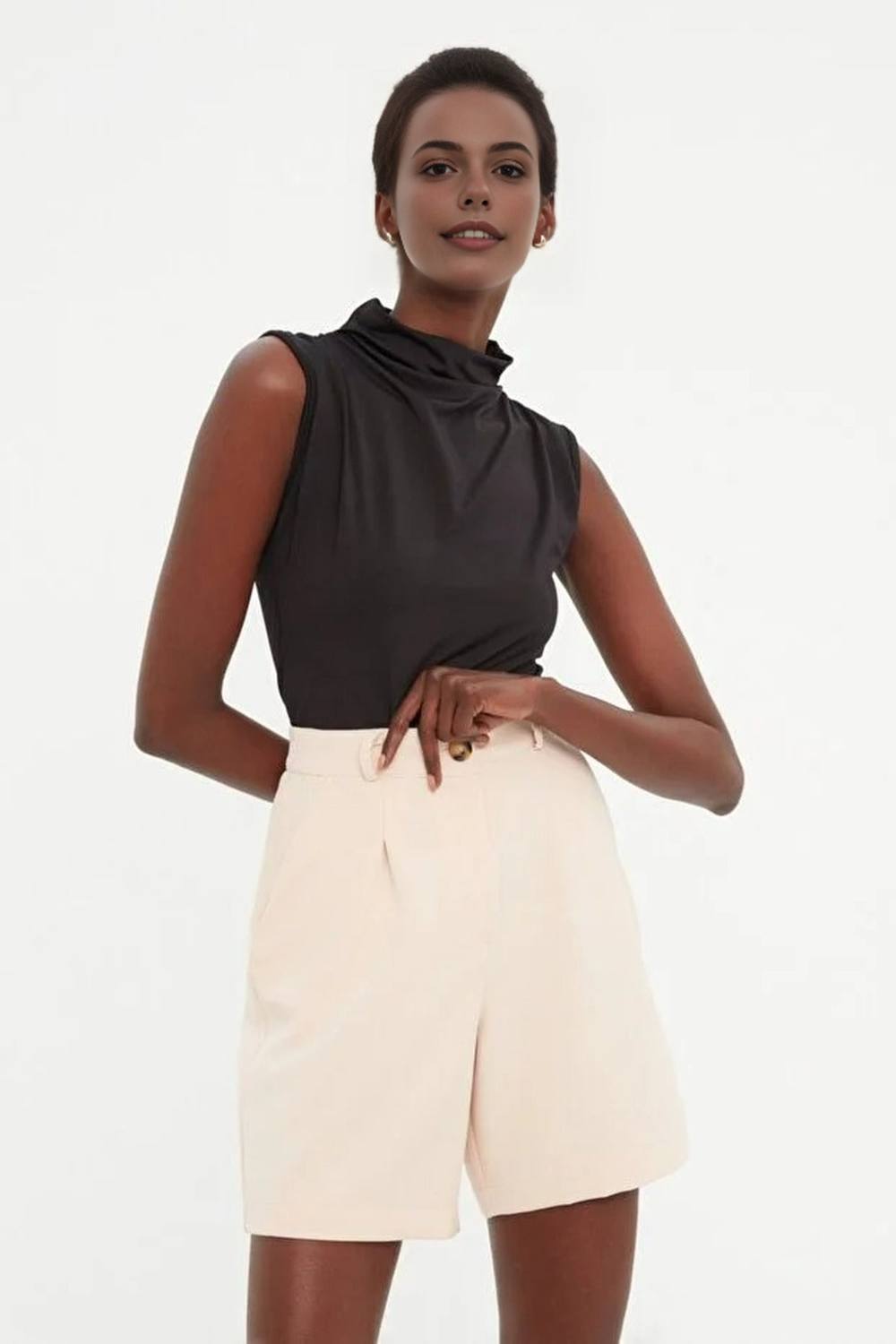 Wovcor Tailored Regular Fit Woven Shorts With Pocket Detail In Stone Wovcor Tailored Regular Fit Woven Shorts With Pocket Detail In Stone