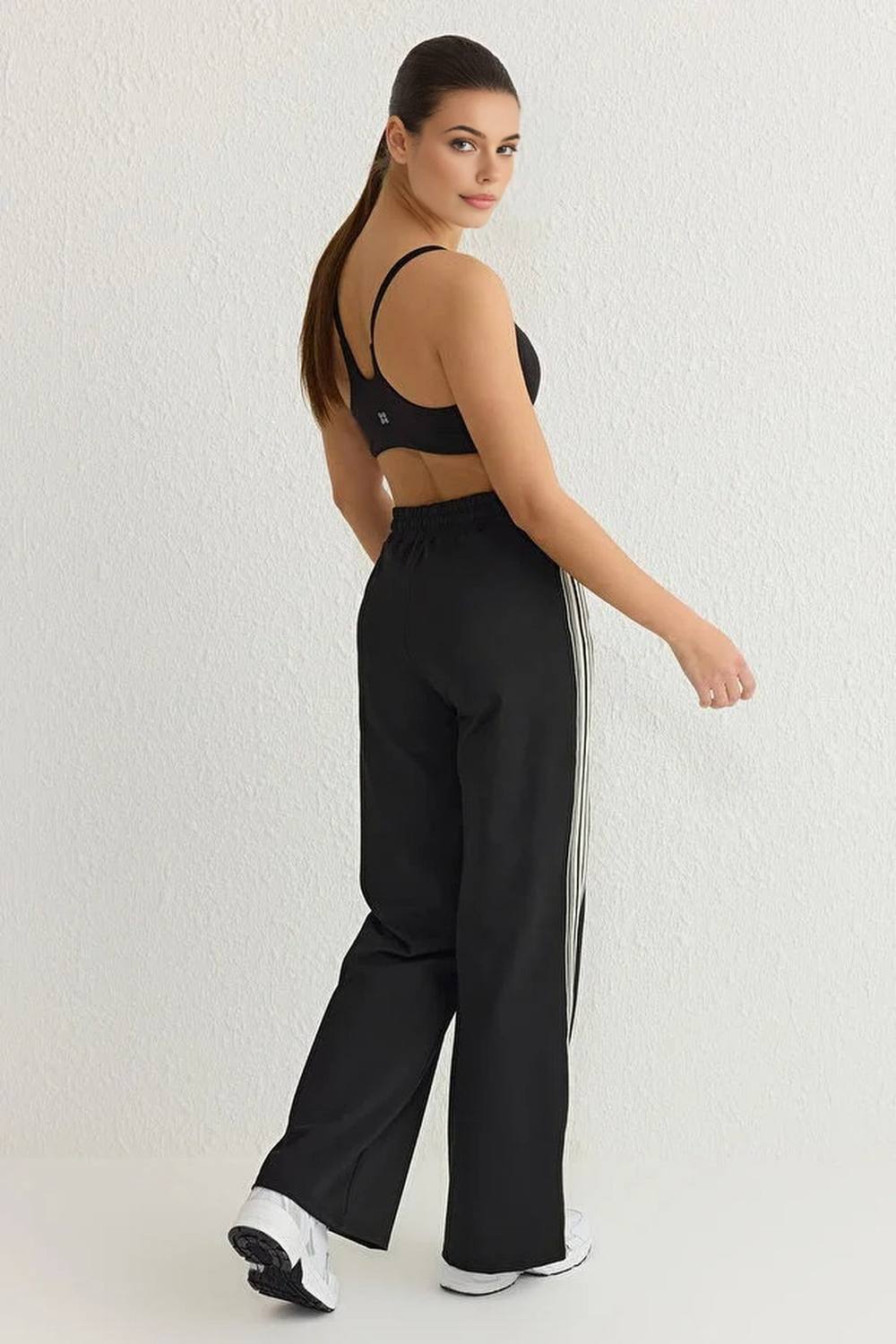 Wovcor Multi Side Stripe Drawstring Wide Leg Scuba Joggers In Black Wovcor Multi Side Stripe Drawstring Wide Leg Scuba Joggers In Black