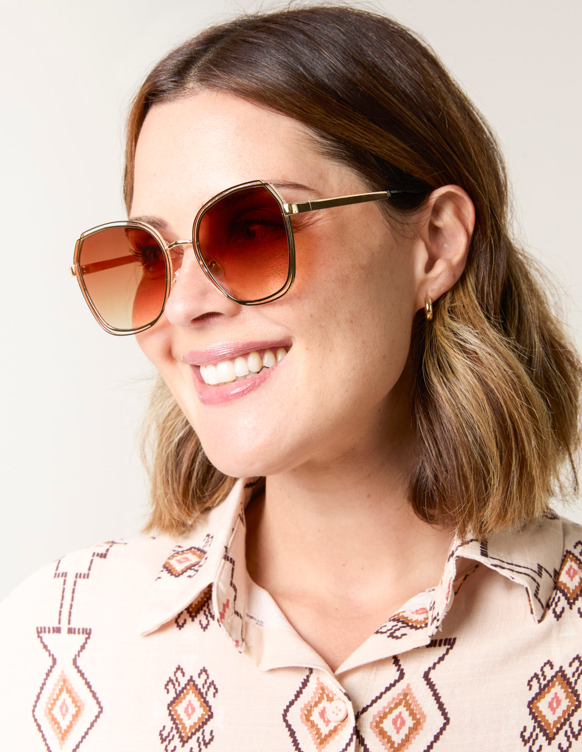 Gold Frame Oversized Sunglasses – ONE BROWN