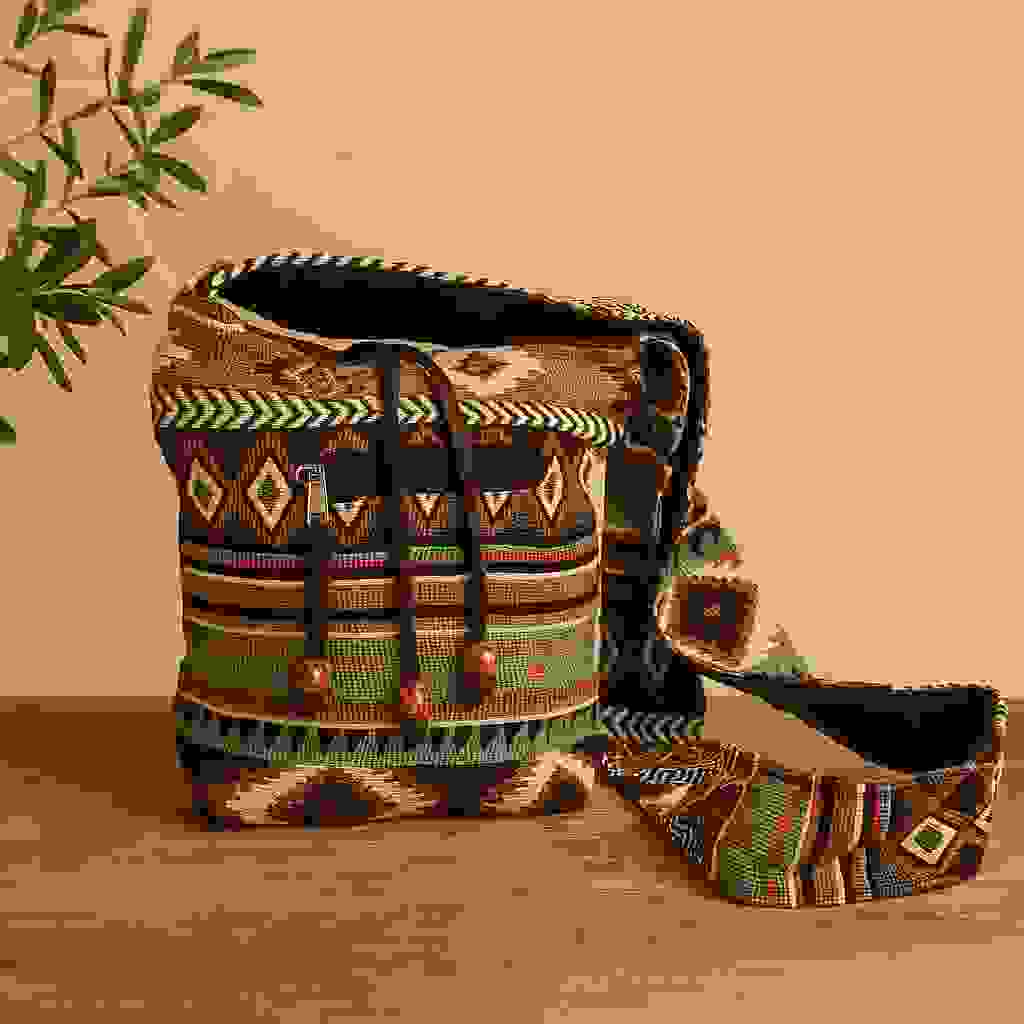 Sling Bag Chocolate Jacquard Sling Bag Chocolate Jacquard