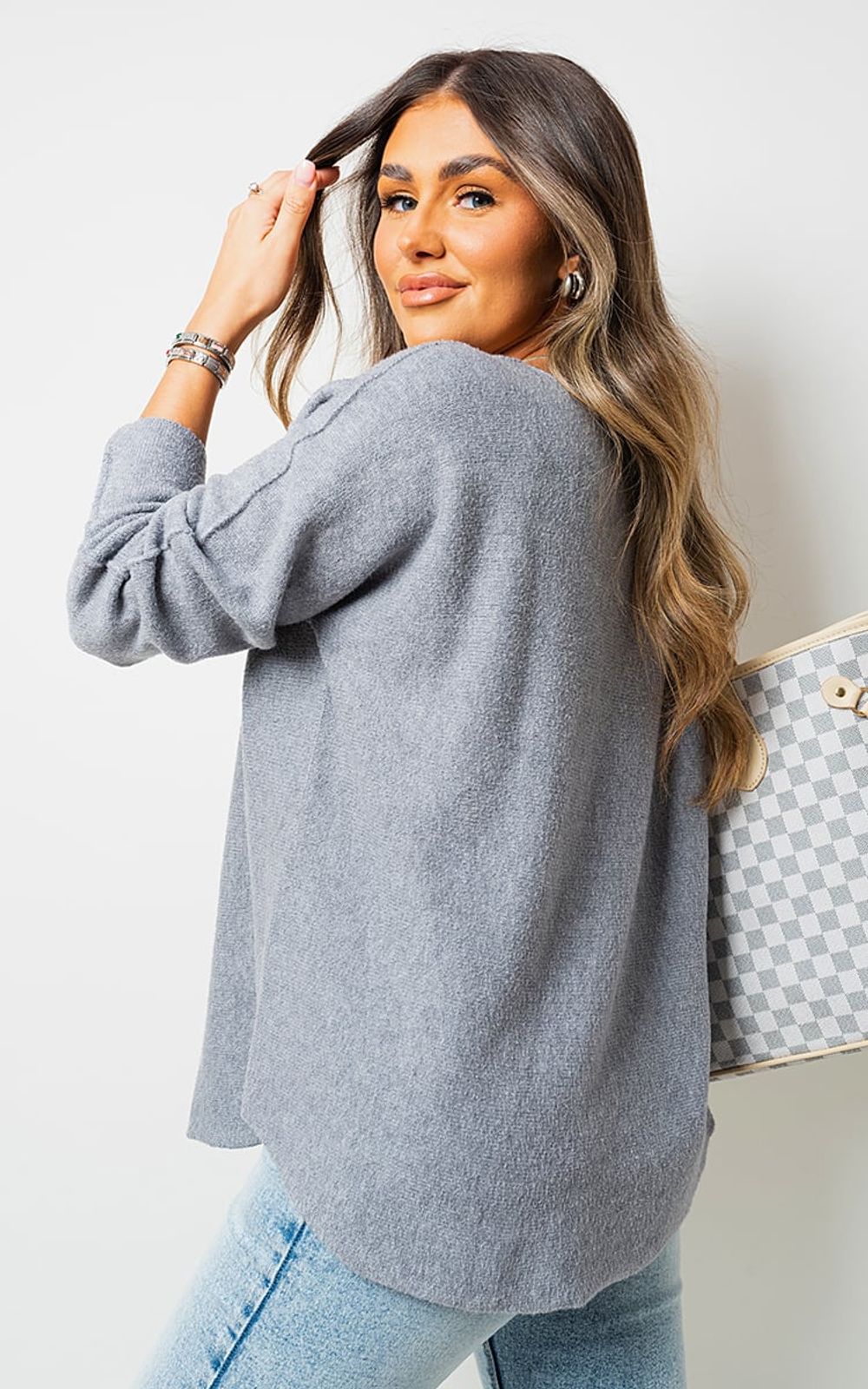 Chunky Cable Knitted Oversized Longline Hooded Cardigan – SM Fuschia Chunky Cable Knitted Oversized Longline Hooded Cardigan – SM Fuschia