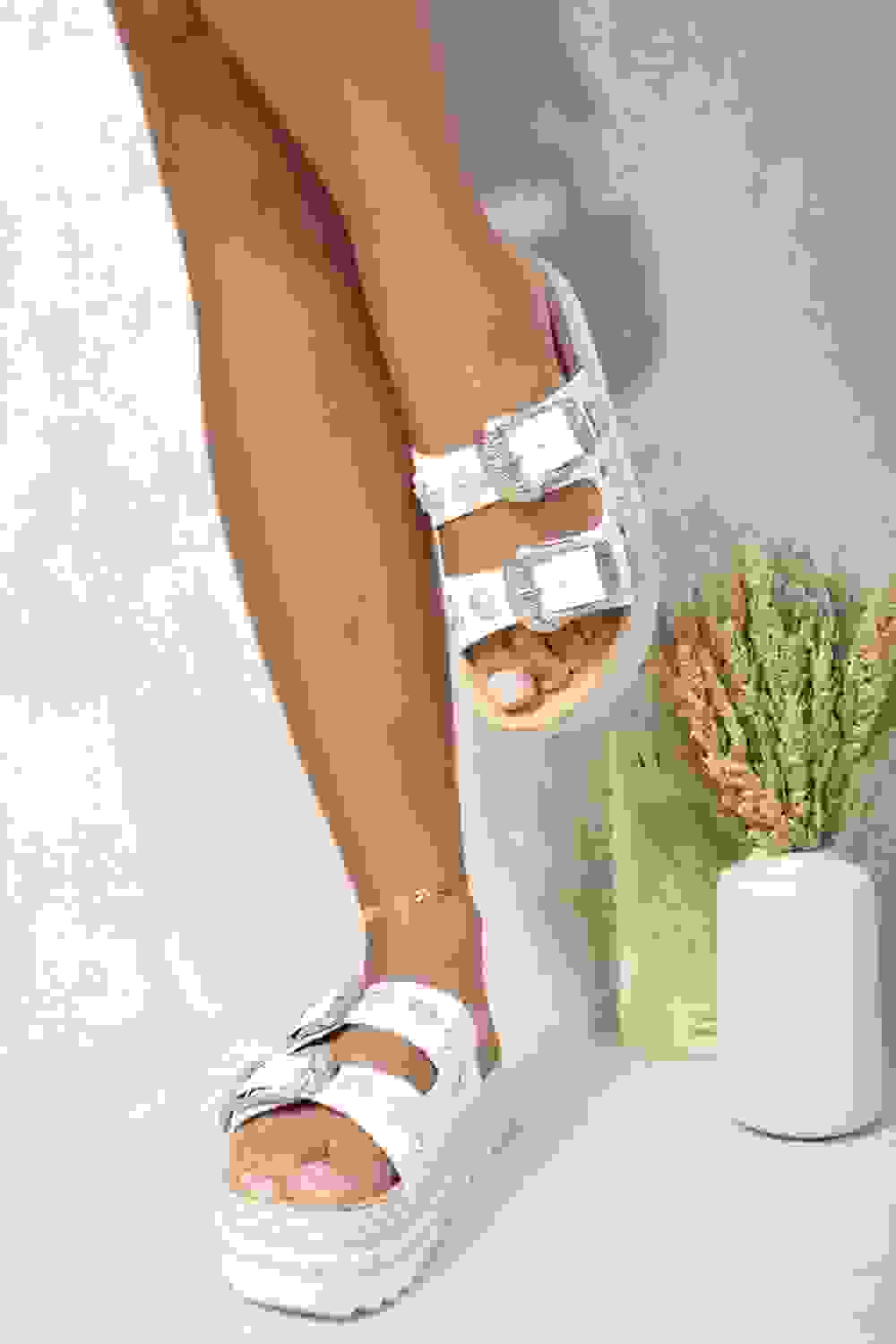 Punk Studded Buckle Platform Sandals – White Punk Studded Buckle Platform Sandals – White