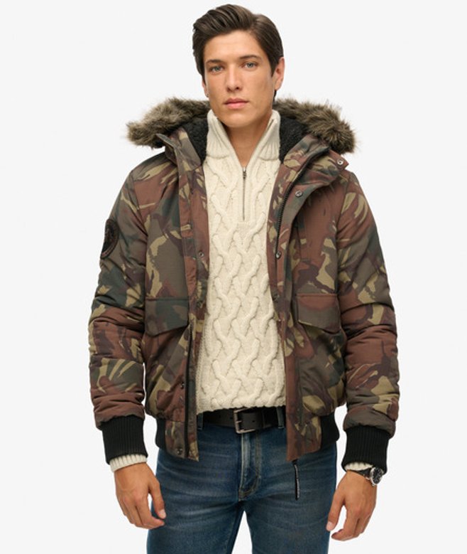 Superdry & Co Men’s Everest Hooded Puffer Bomber Jacket Green Army Camo – Size: Superdry & Co Men’s Everest Hooded Puffer Bomber Jacket Green Army Camo – Size: