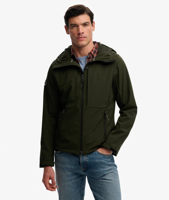 Superdry & Co Men’s Hooded Softshell Trekker Jacket Green Surplus Goods Olive Green – Size: Xxxl Superdry & Co Men’s Hooded Softshell Trekker Jacket Green Surplus Goods Olive Green – Size: Xxxl