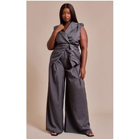 Plus Navy Pleated High Rise Wide Leg Trousers Plus Navy Pleated High Rise Wide Leg Trousers