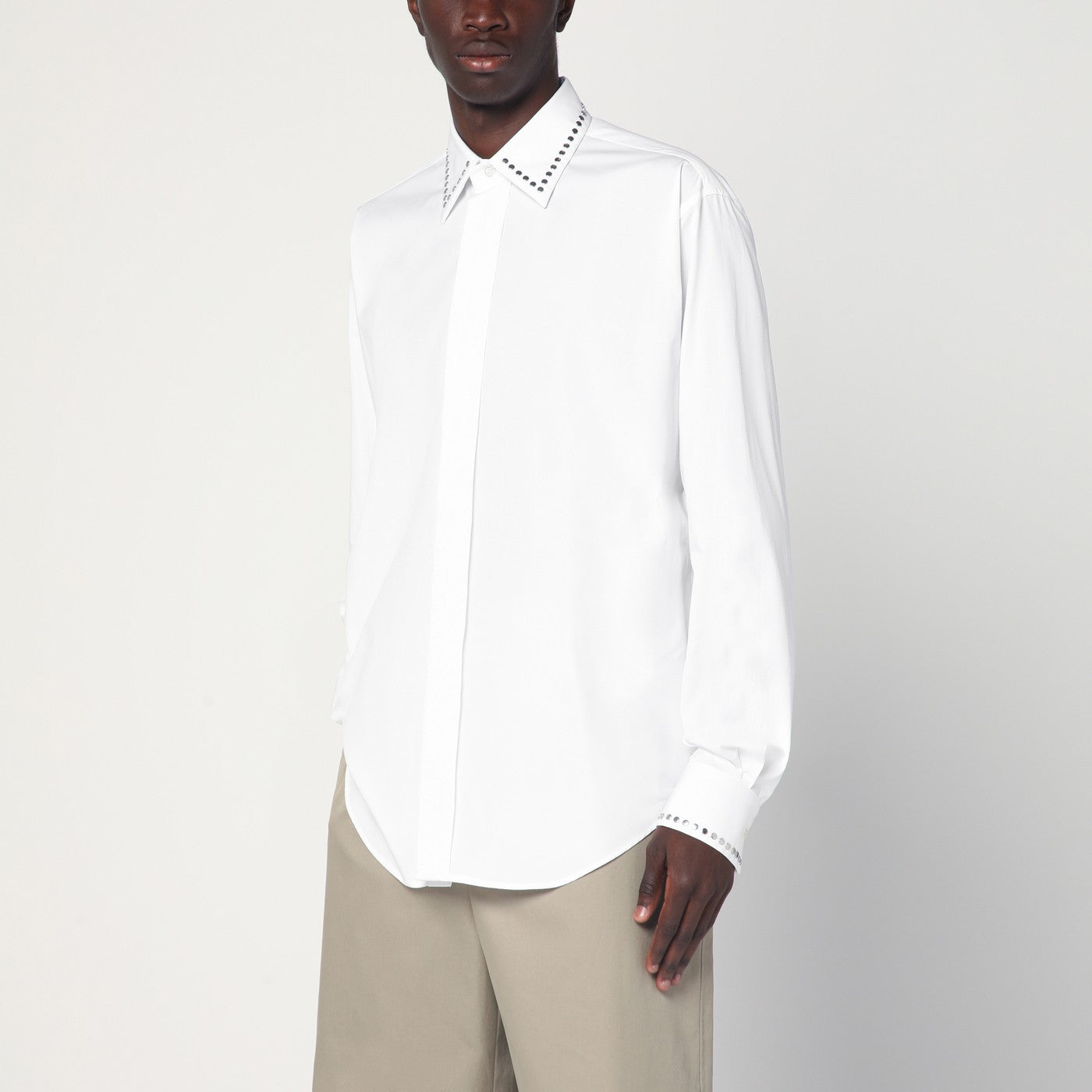 White cotton shirt with studs