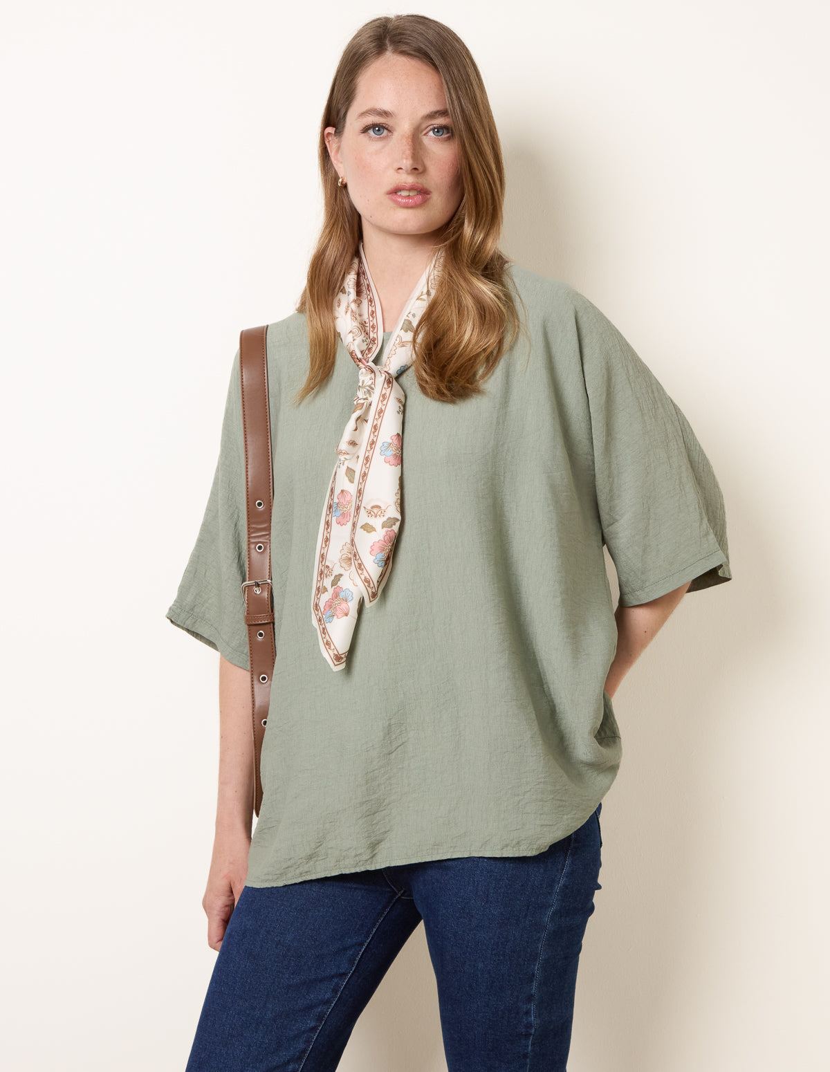 Scarf Viscose Top – ONE KHAKI