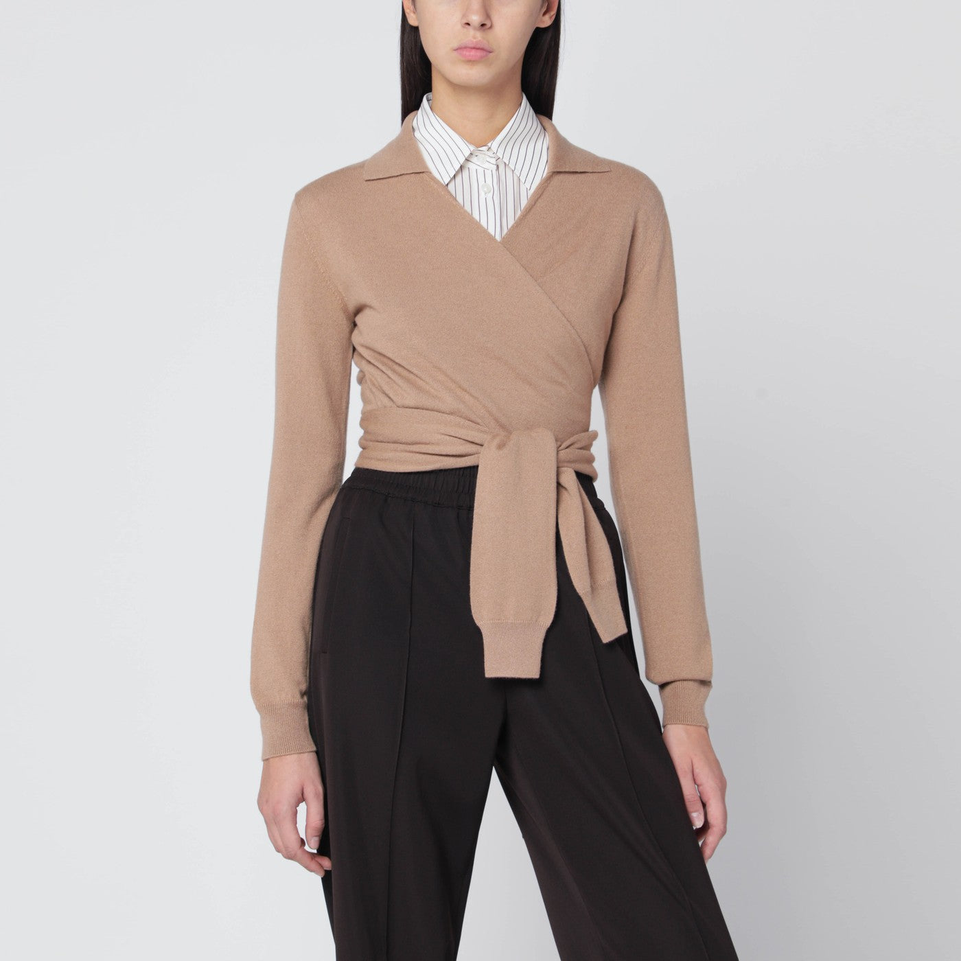 Beige wrap cardigan in cashmere