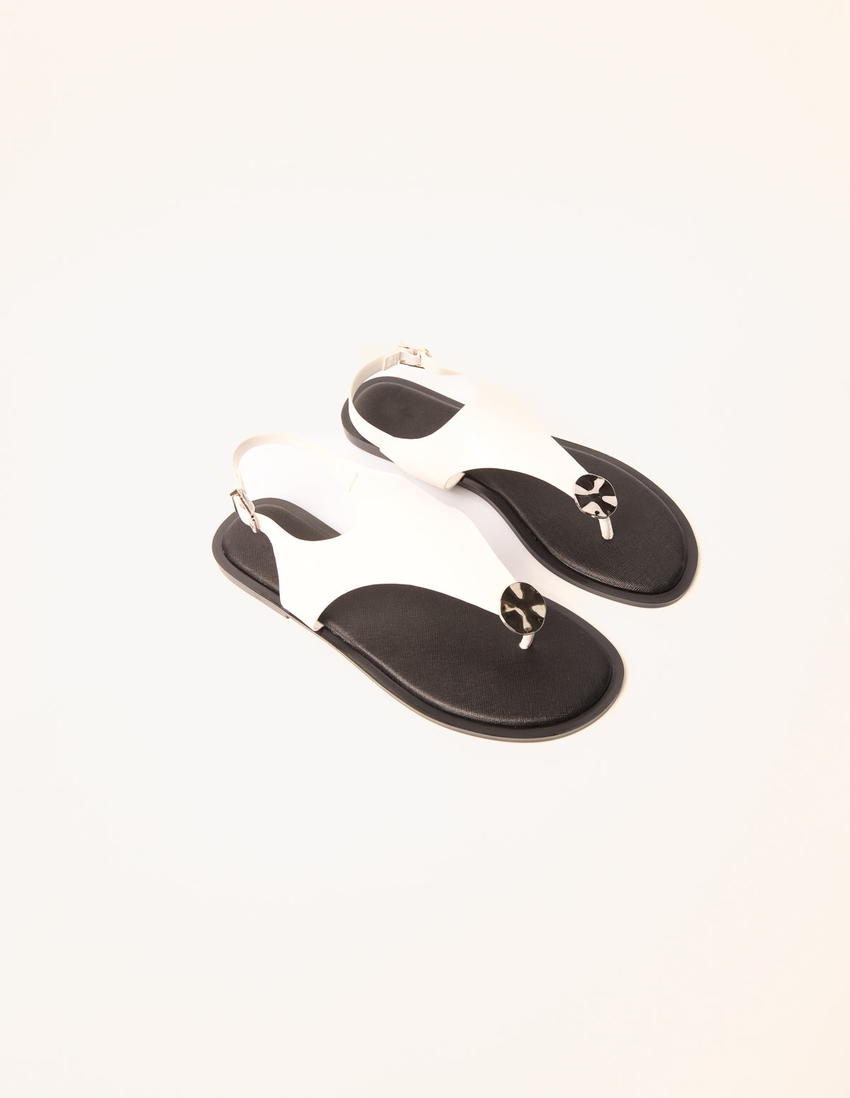Faux Leather Metal Detail Sandals – WHITE