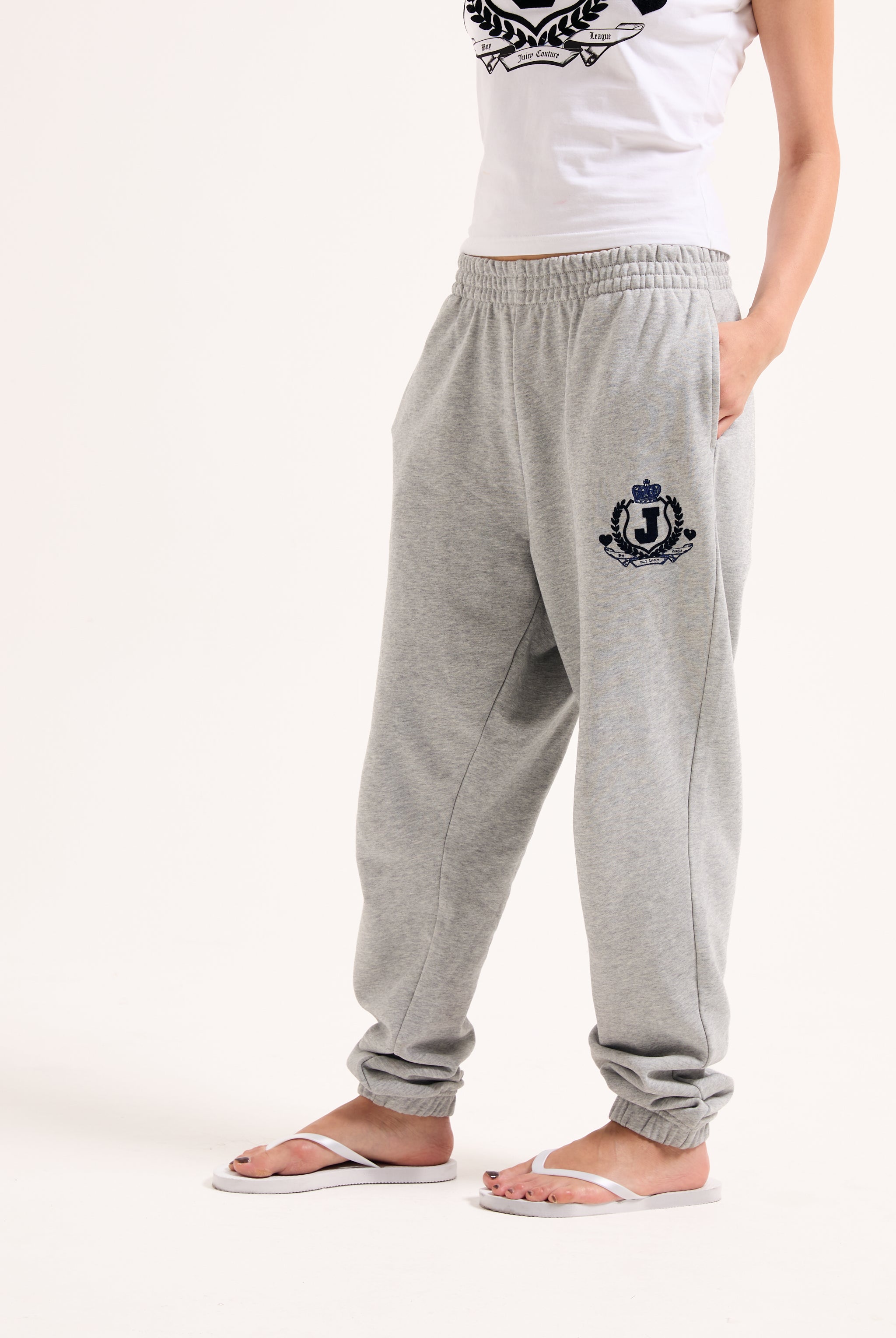 SILVER MARL FLOCKED CREST CUFFED JOGGERS – Silver