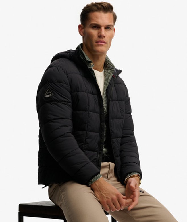 Superdry & Co Men’s Hooded Box Quilt Fuji Lite Jacket Black – Size: